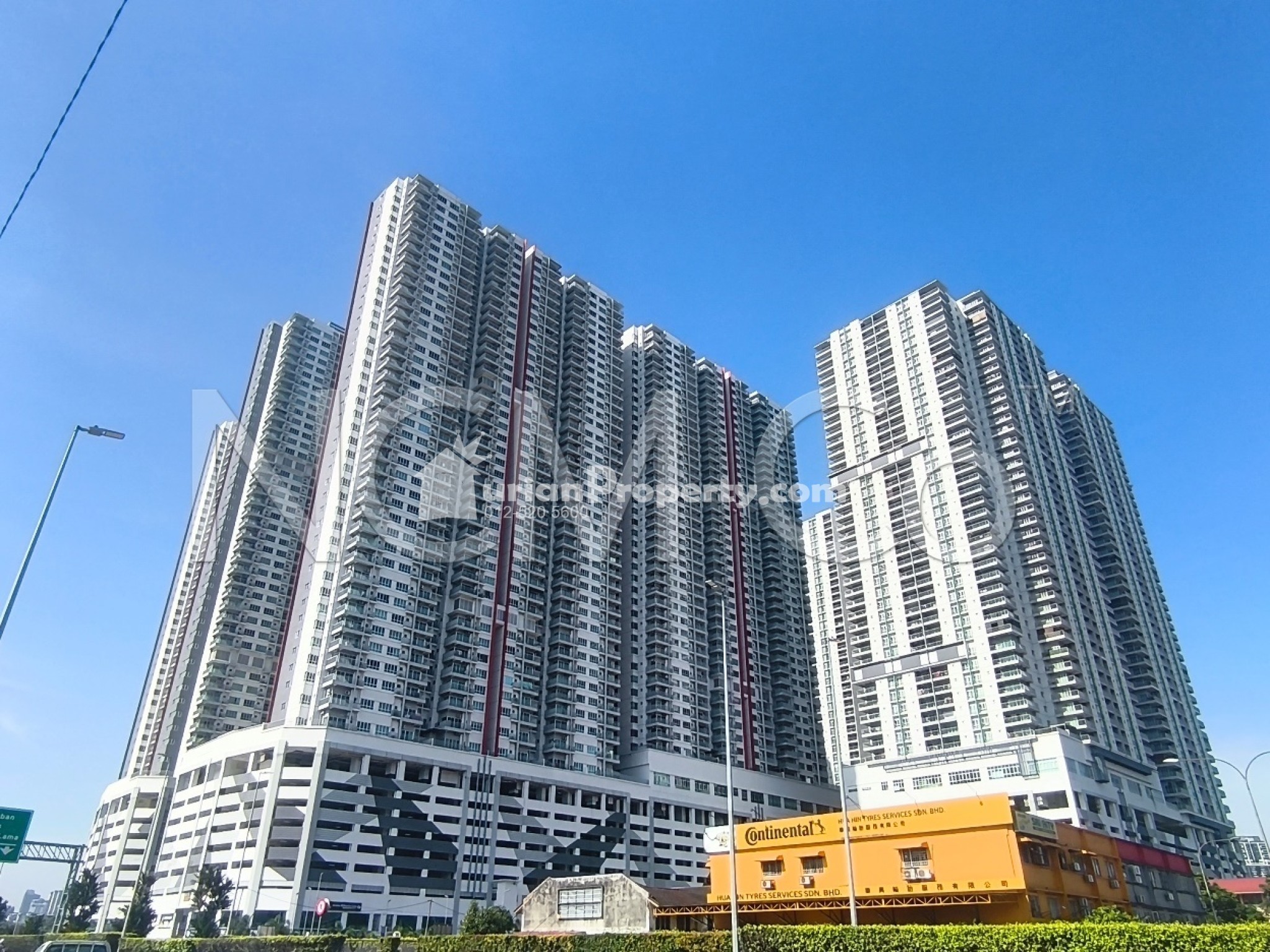 Serviced Residence For Auction at Razak City Residences