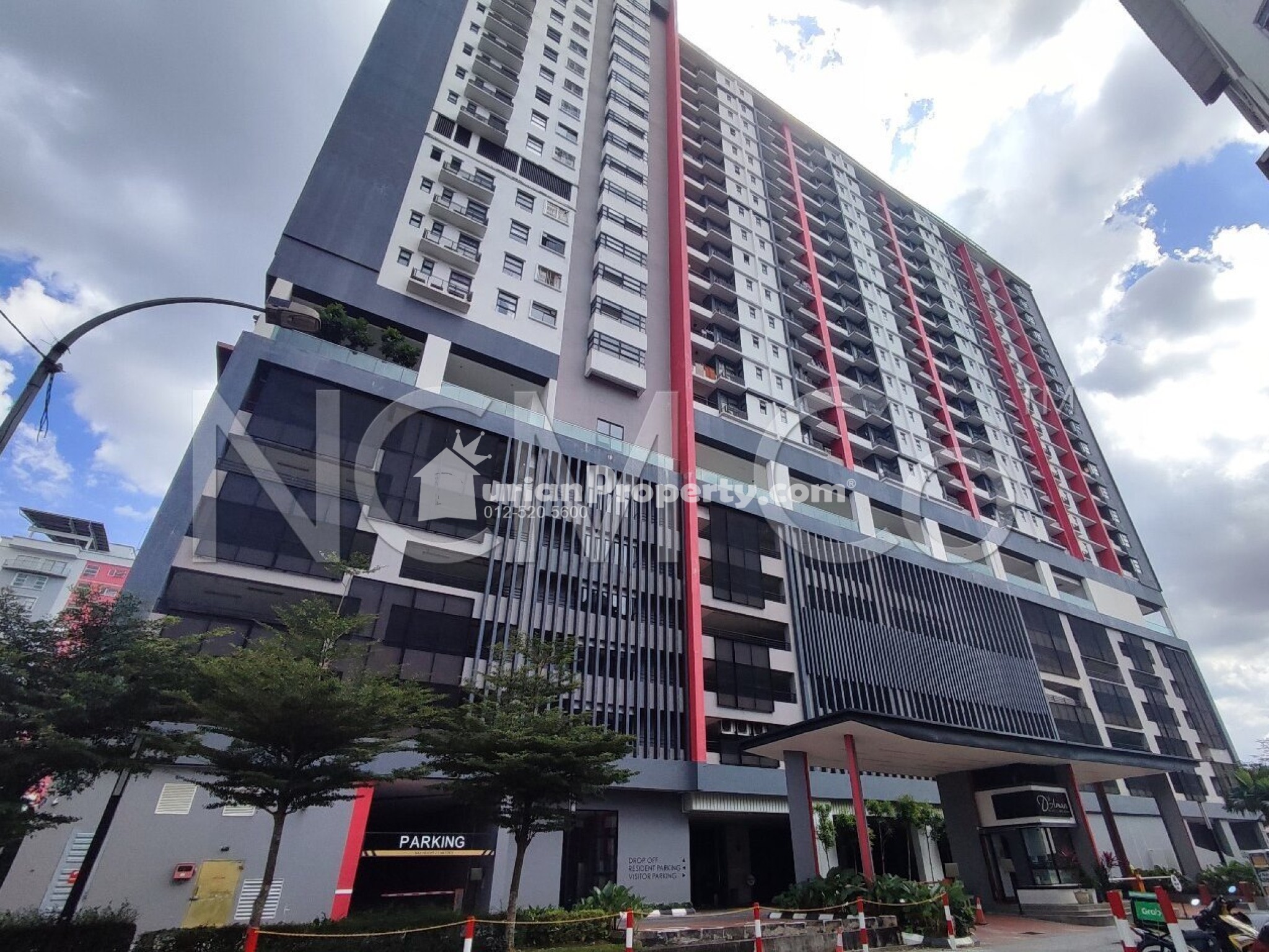 Serviced Residence For Auction at D'Aman Residence