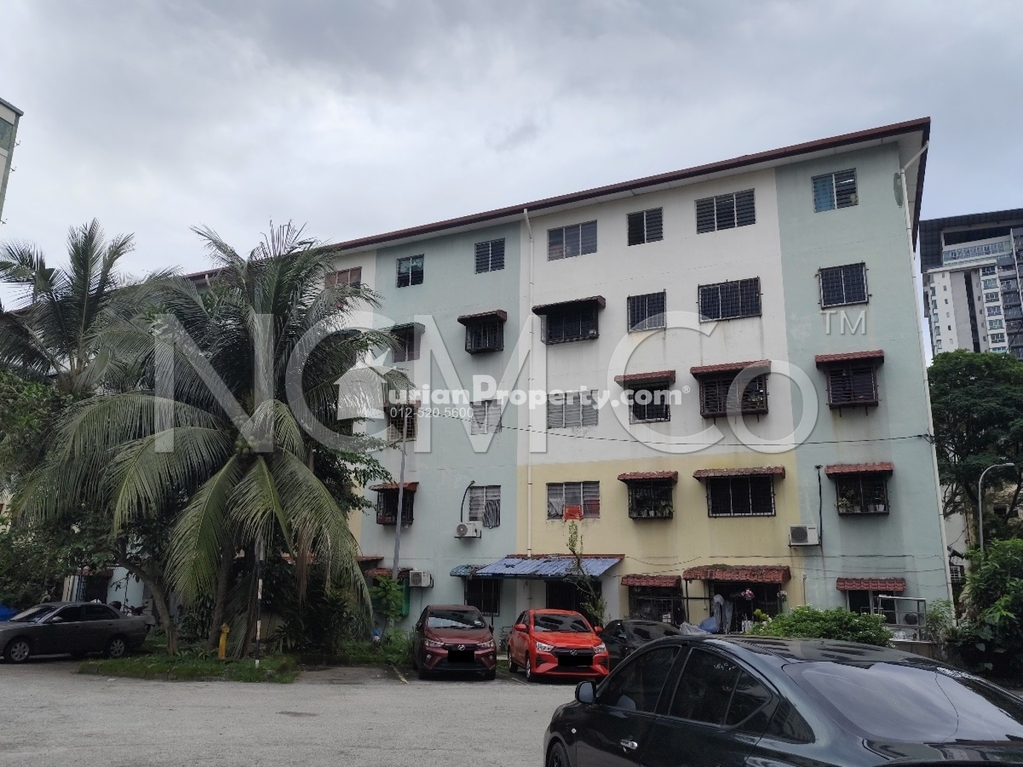 Apartment For Auction at Pangsapuri Laksamana