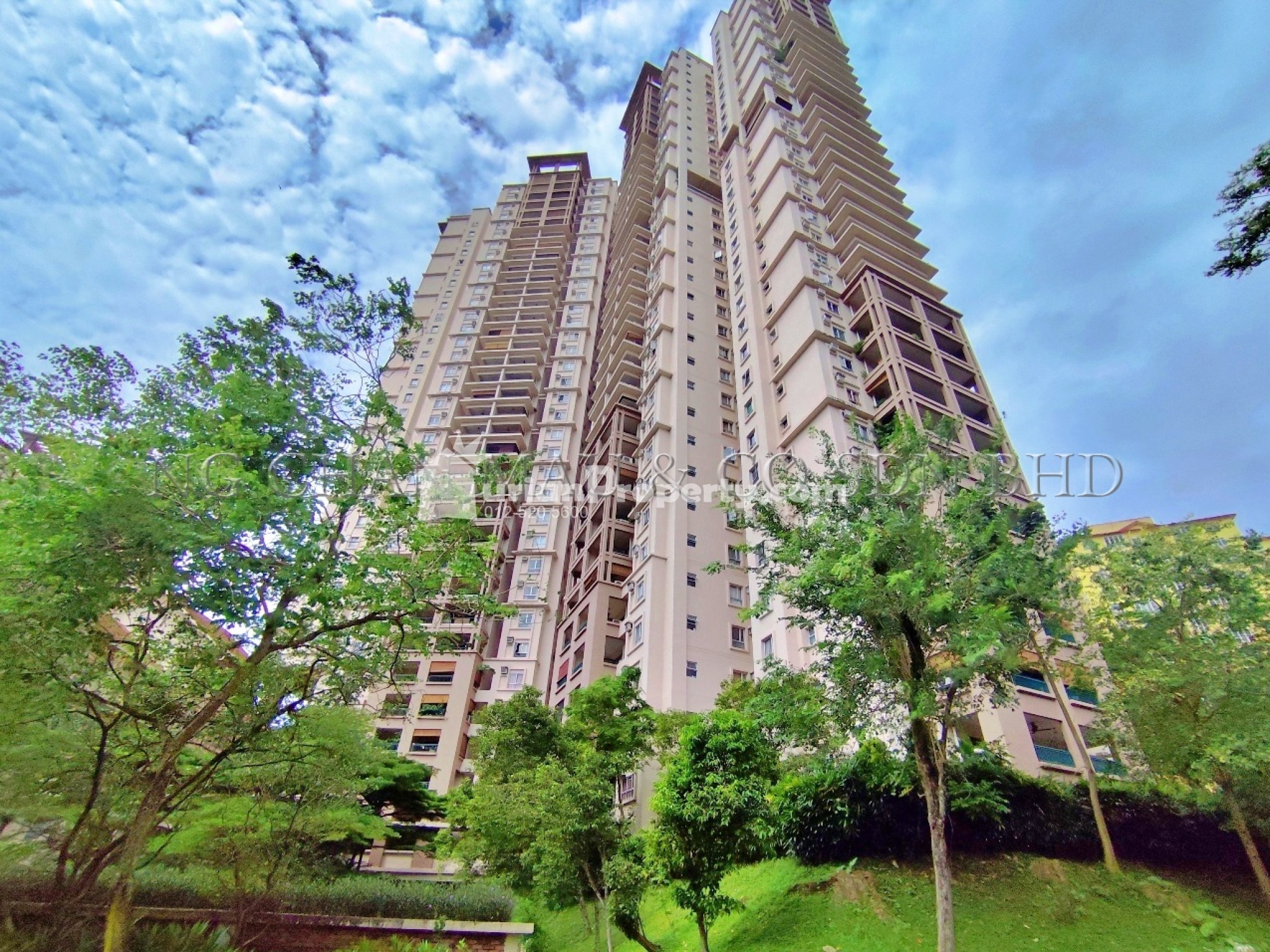 Condo For Auction at Seri Maya Condominium