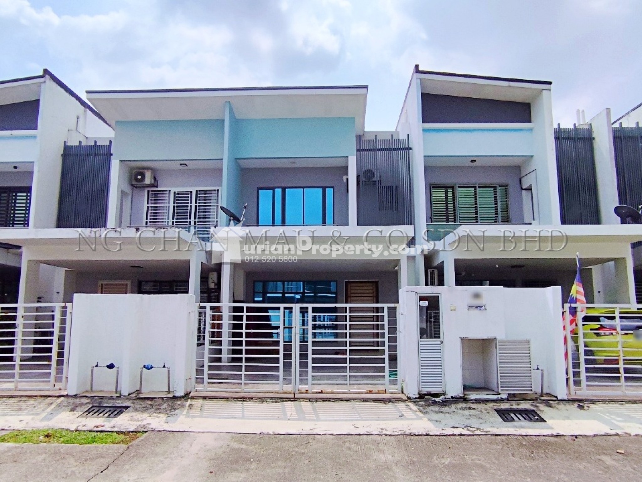 Terrace House For Auction at Taman Impian Cahaya
