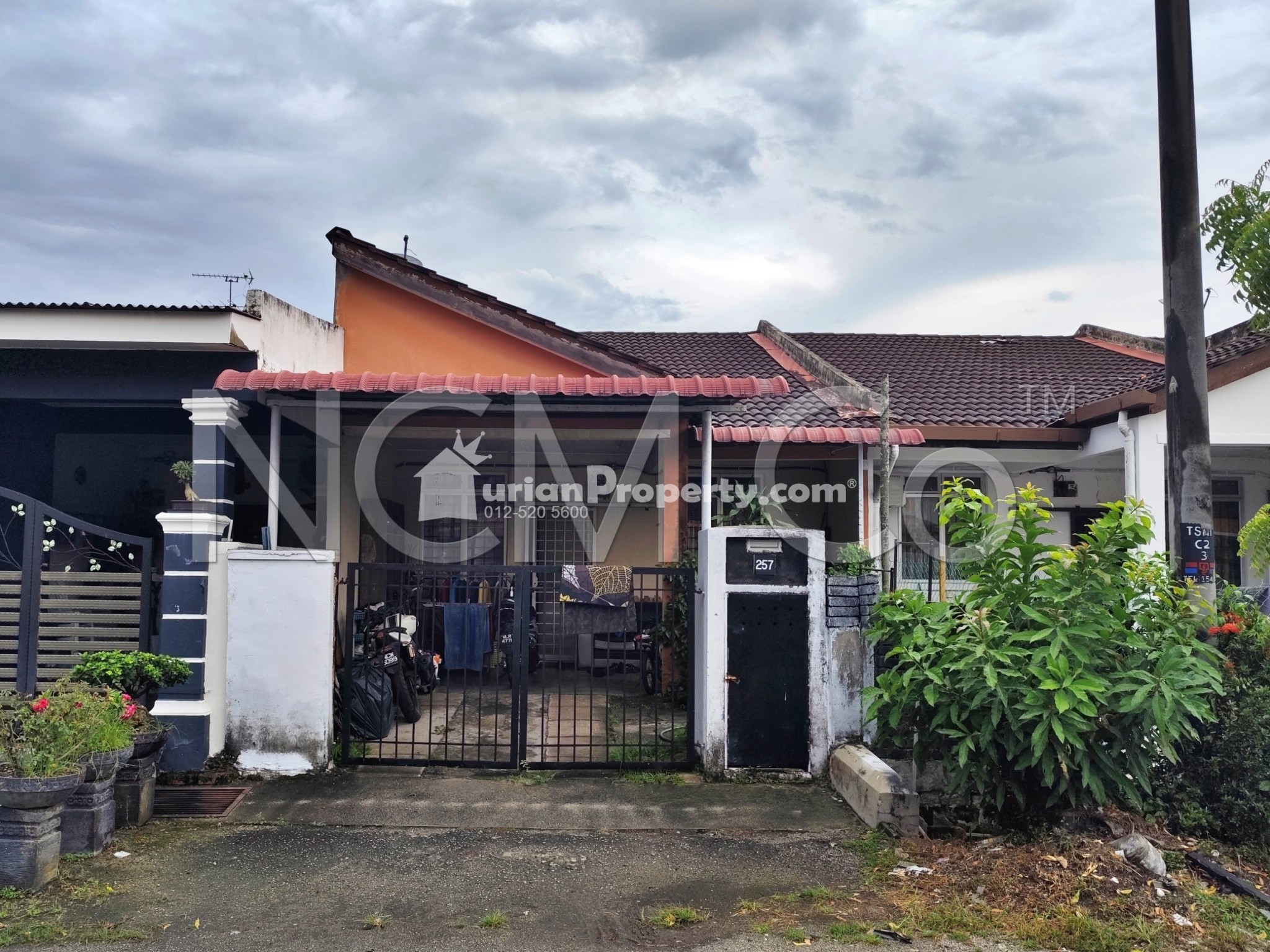 Terrace House For Auction at Taman Seri Mambau