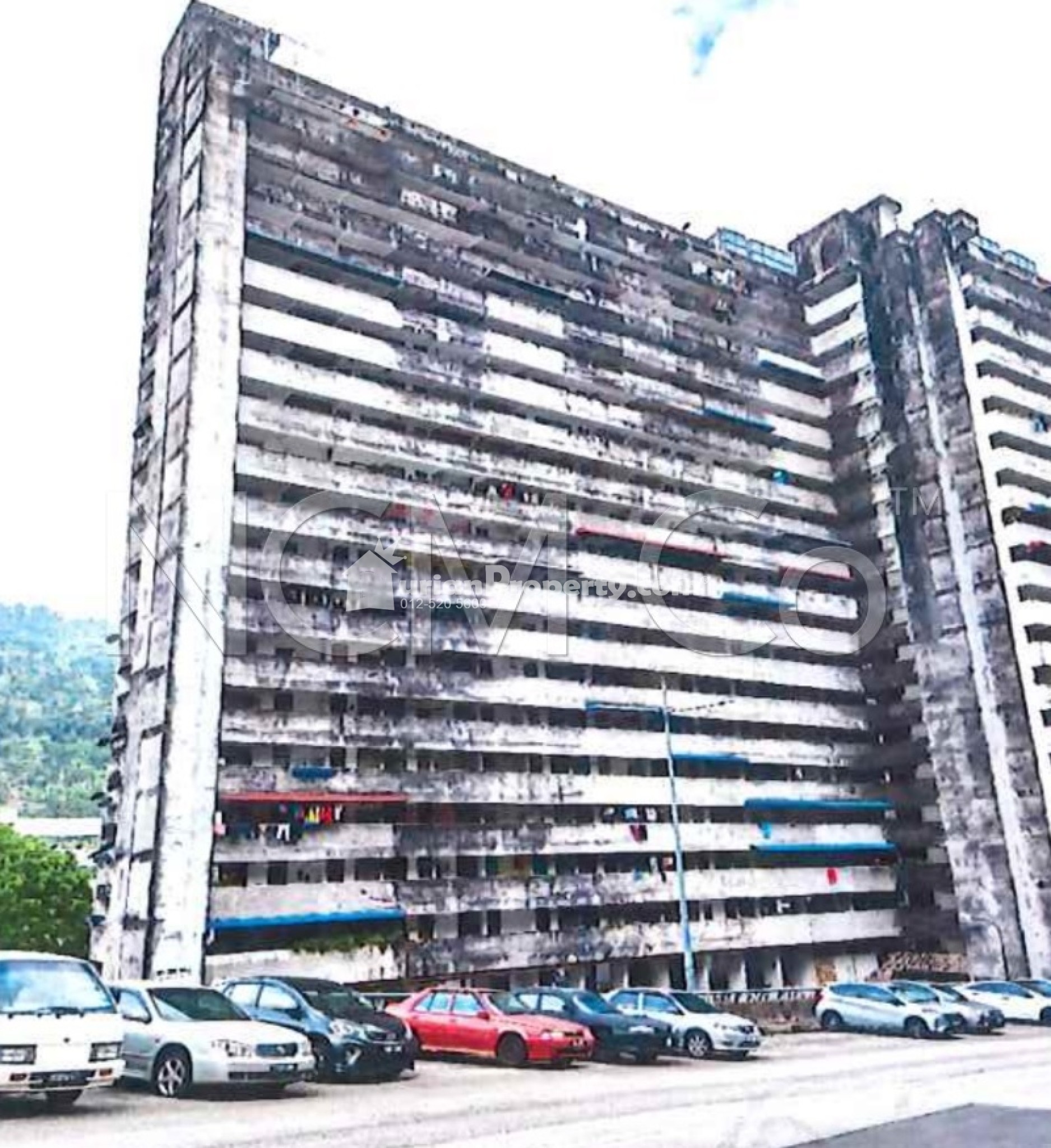 Apartment For Auction at Sun Moon City