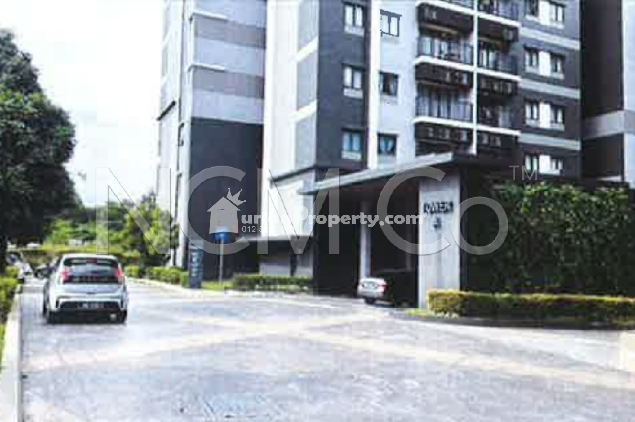 Condo For Auction at Sensory Residence