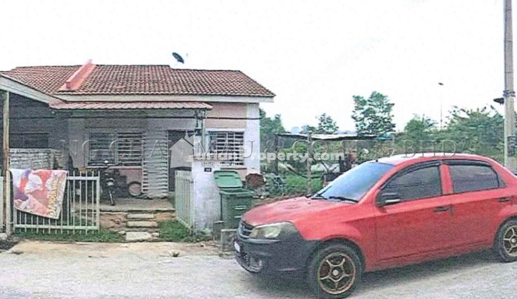 Terrace House For Auction at Perumahan Balok Baru