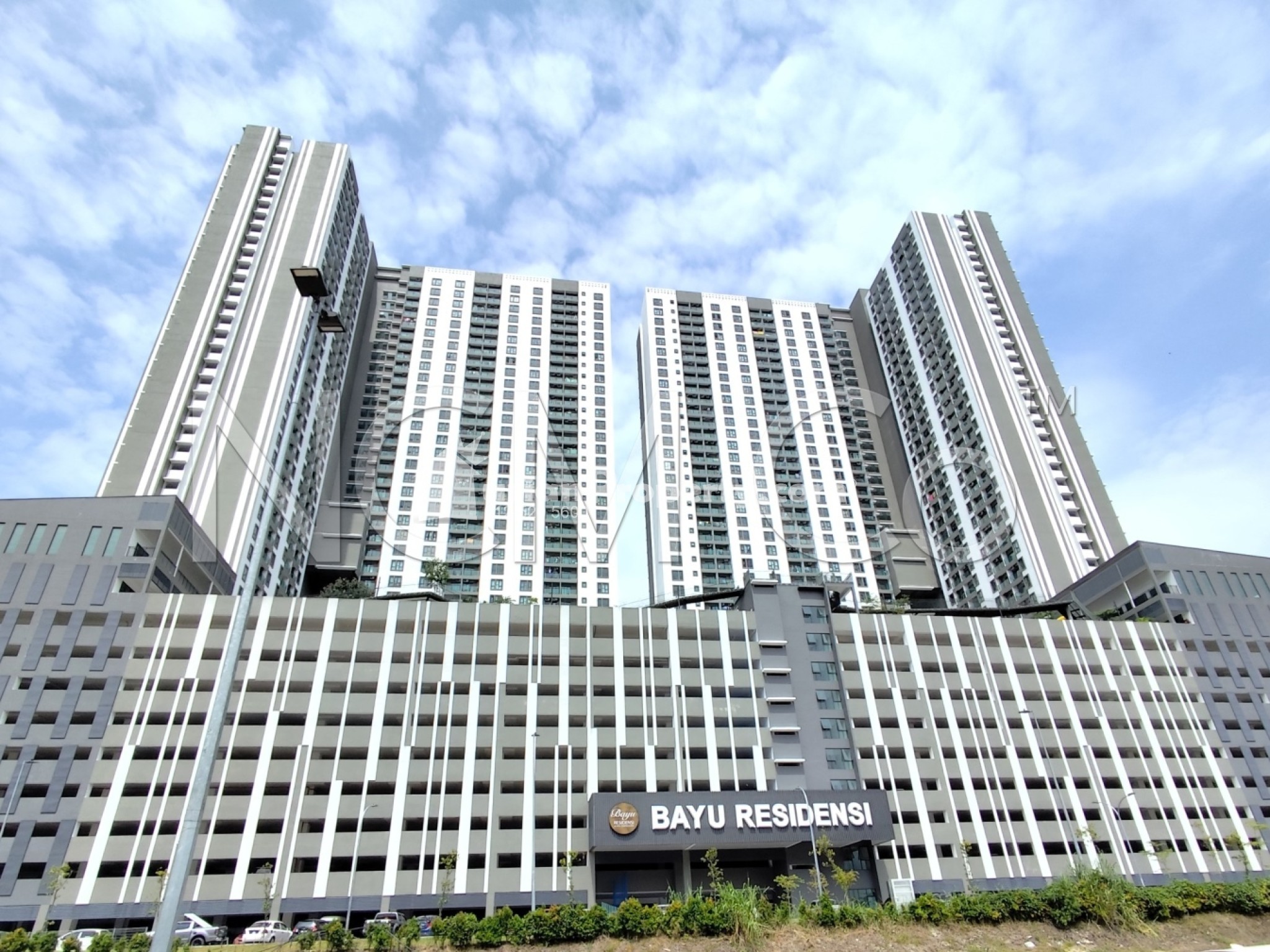 Serviced Residence For Auction at Bayu Residensi @ Seri Temenggung