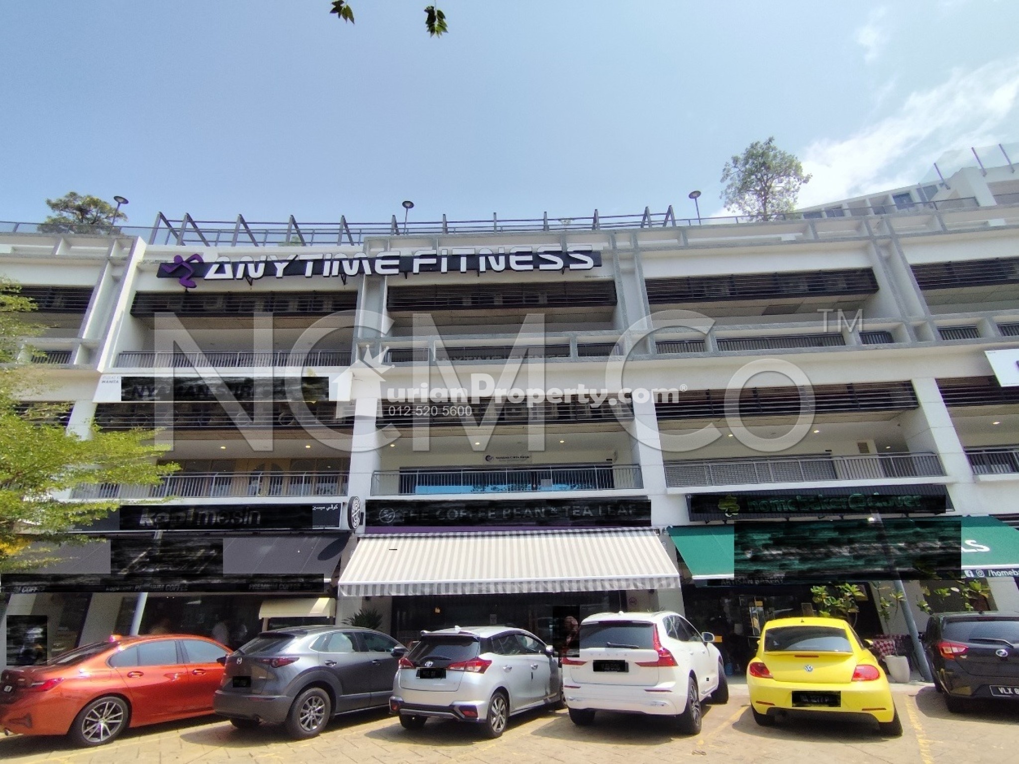 Shop For Auction at Radia Business Suites