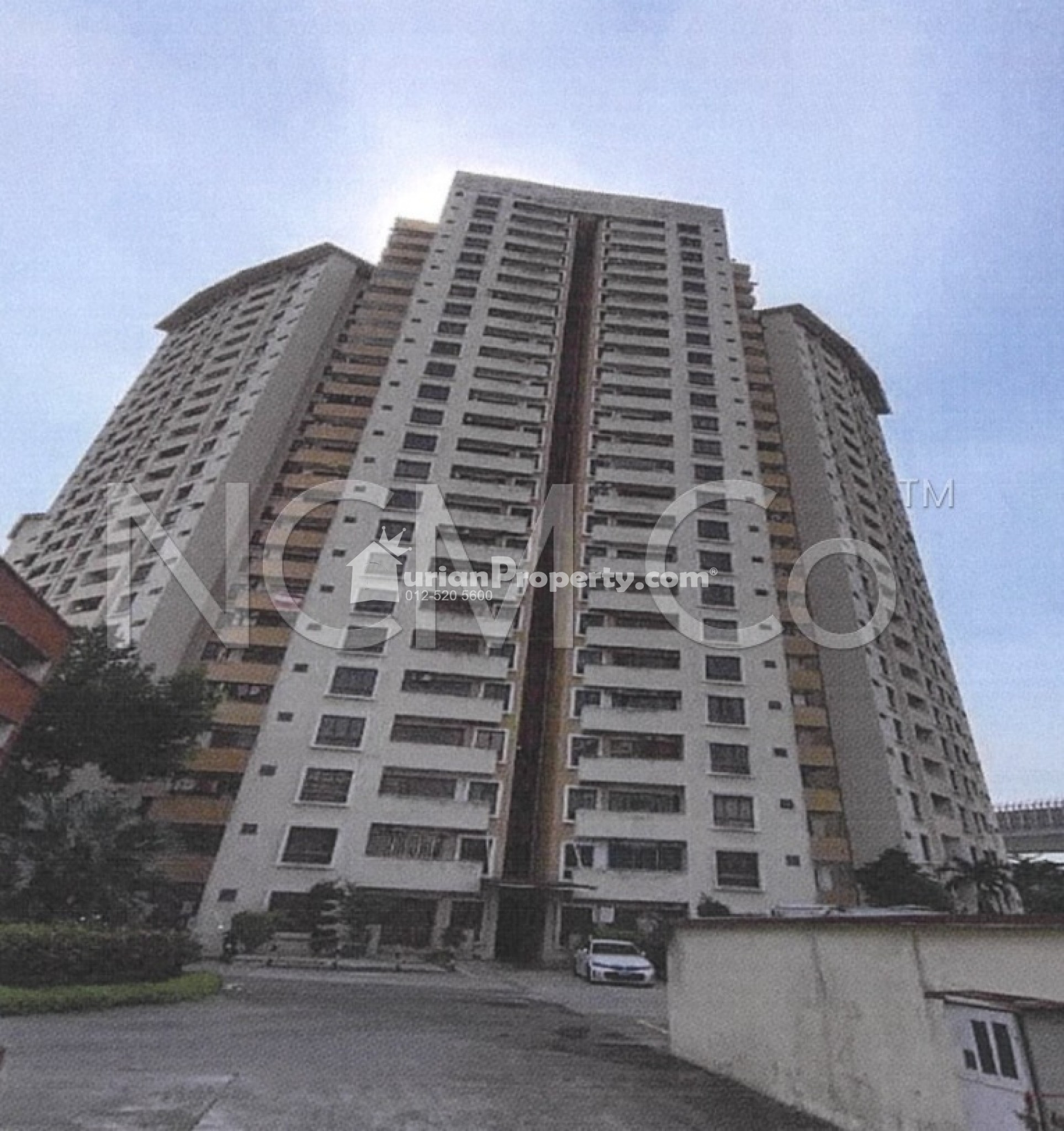 Condo For Auction at Palm Spring @ Damansara