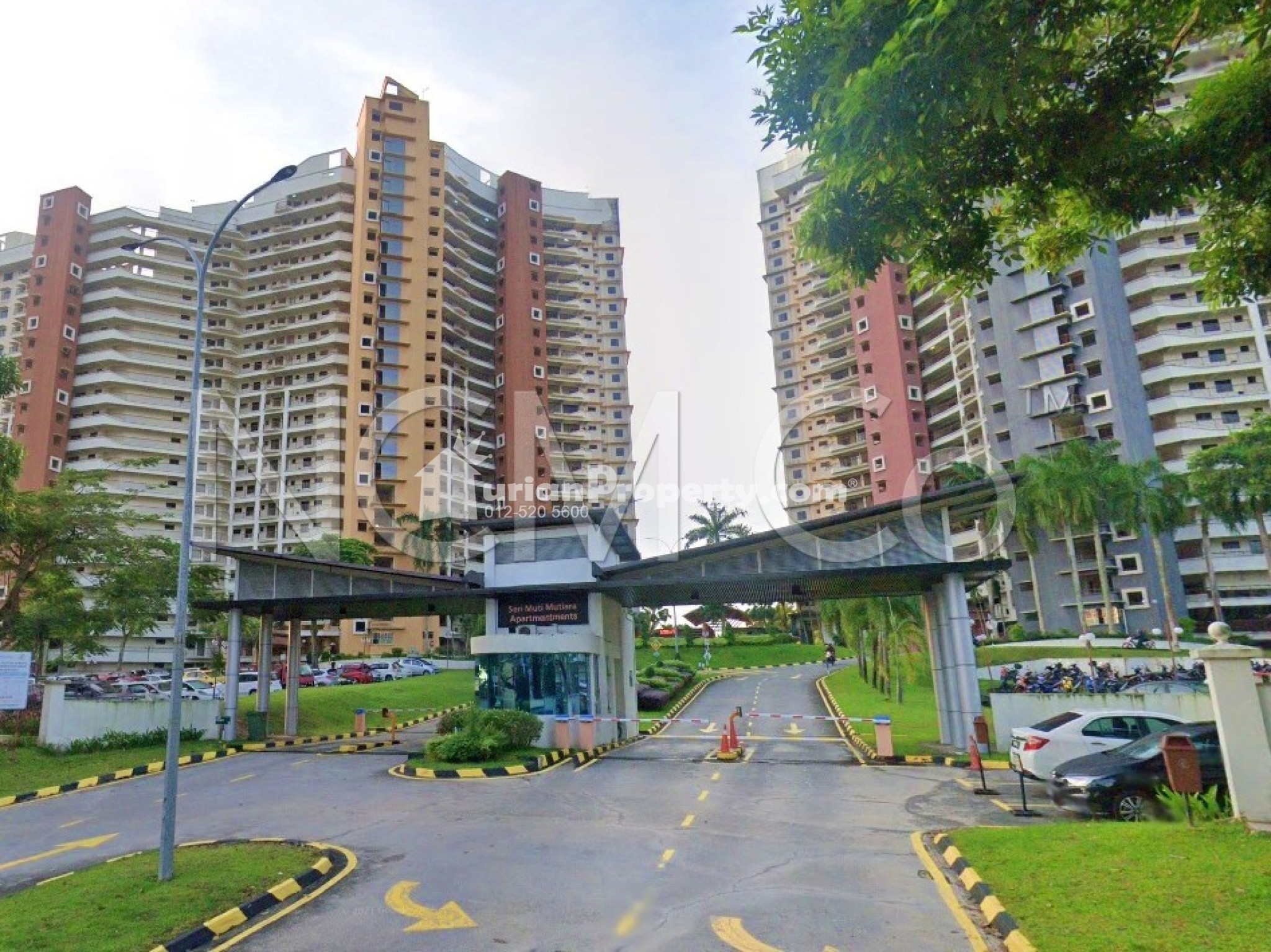 Apartment For Auction at Seri Mutiara Apartments