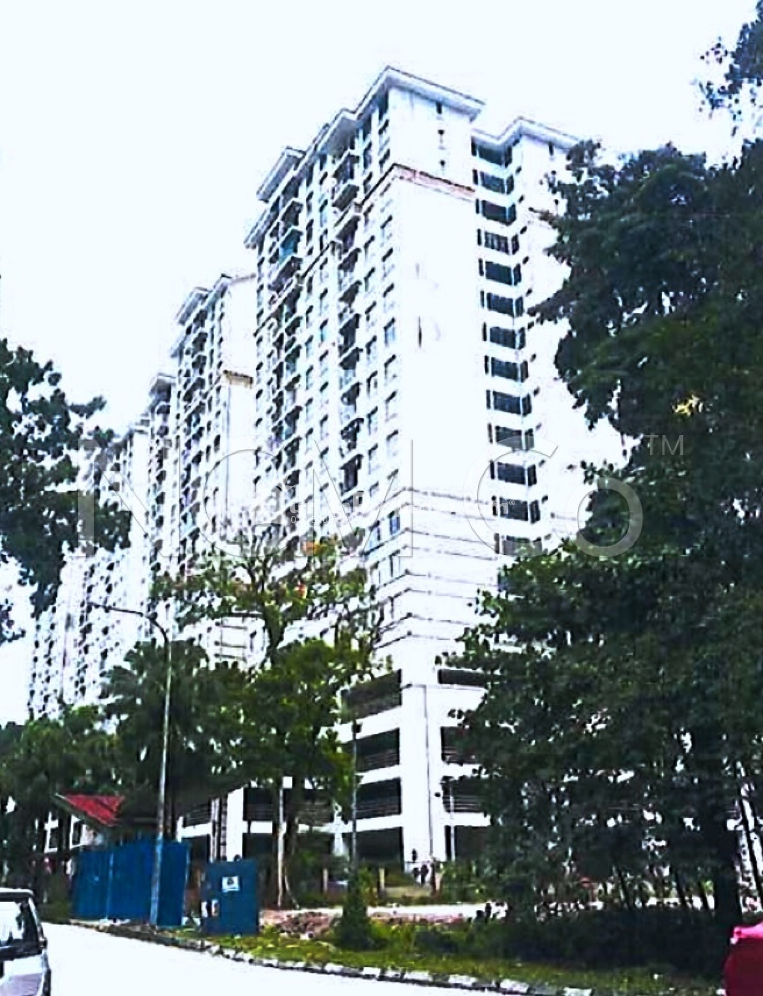 Serviced Residence For Auction at Kipark Apartment