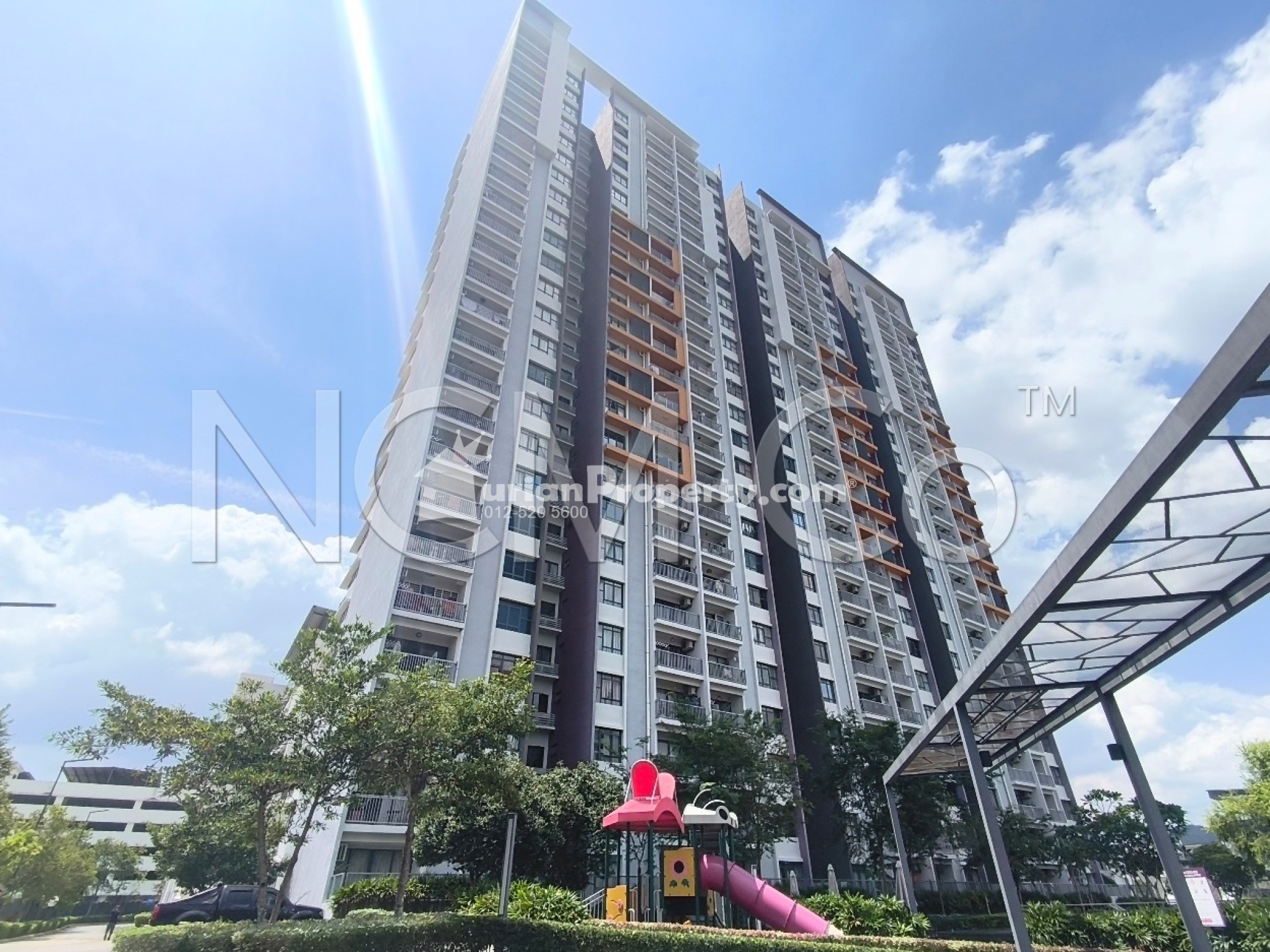 Condo For Auction at Akoya Residence @ Mutiara Heights