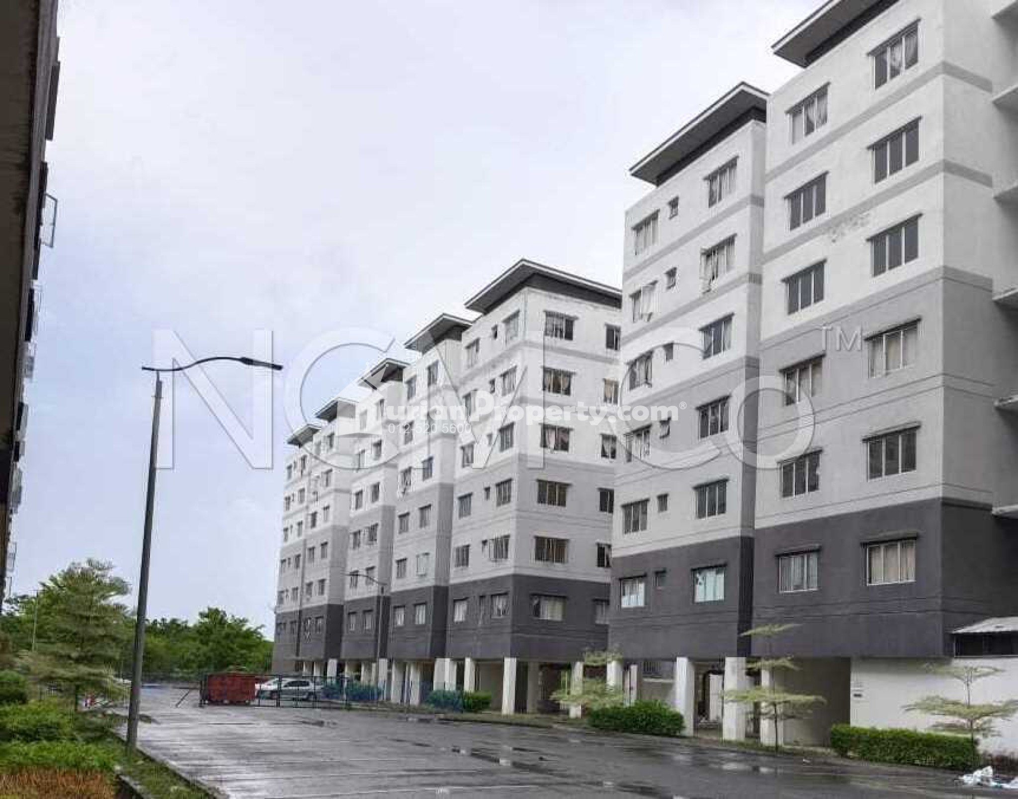 Apartment For Auction at UniCiti Alam