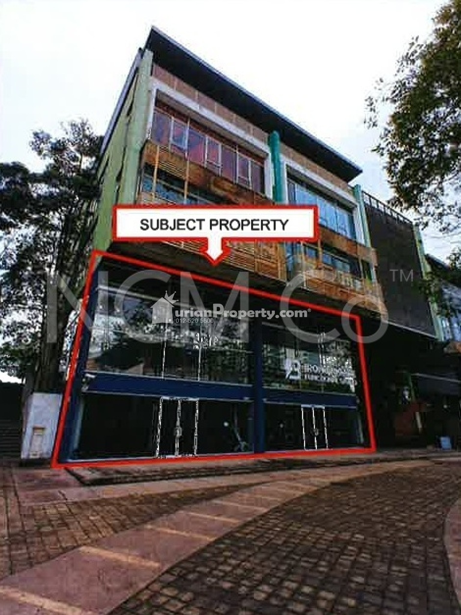 Shop Office For Auction at D'Vida