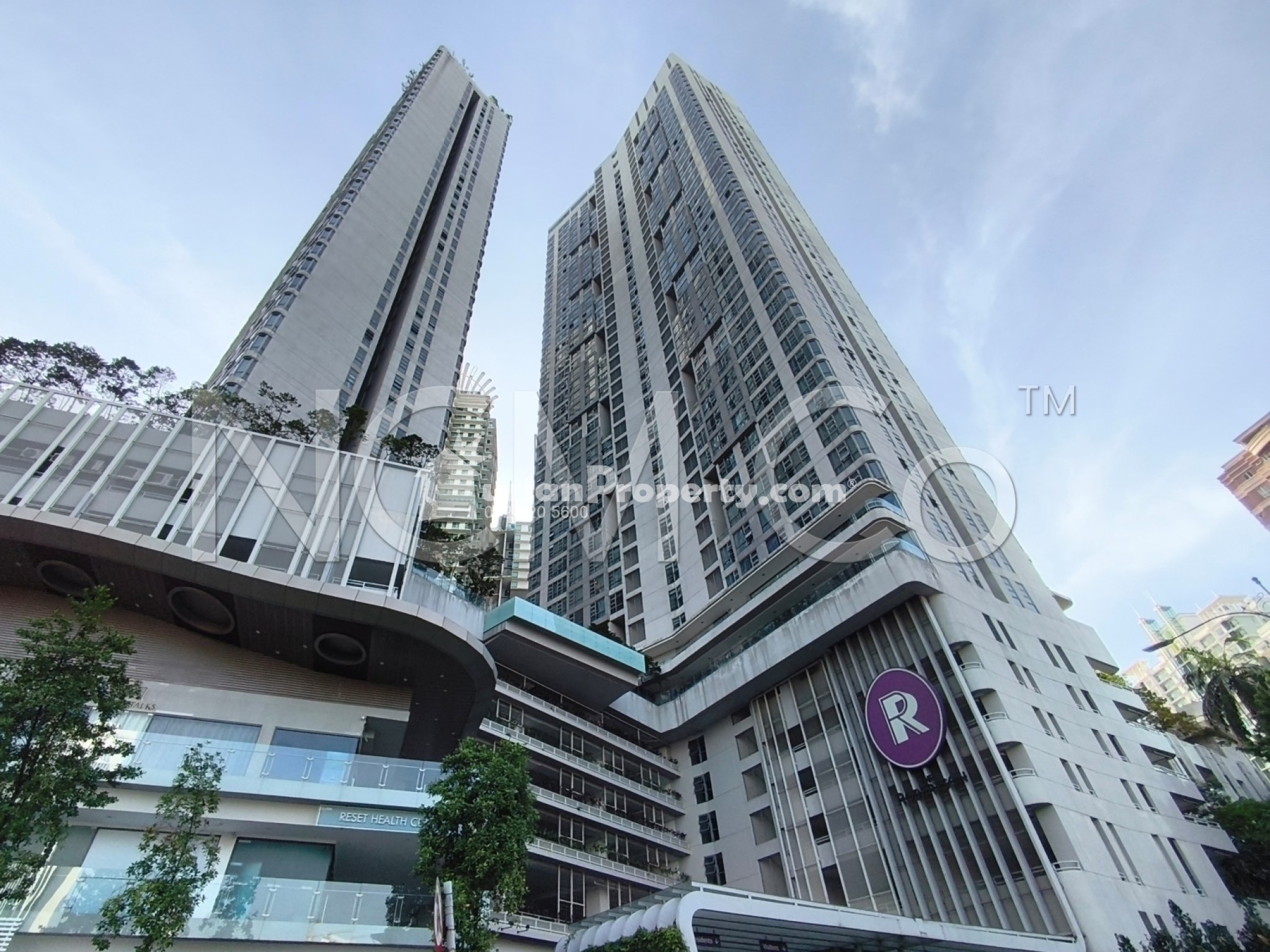 Serviced Residence For Auction at The Robertson