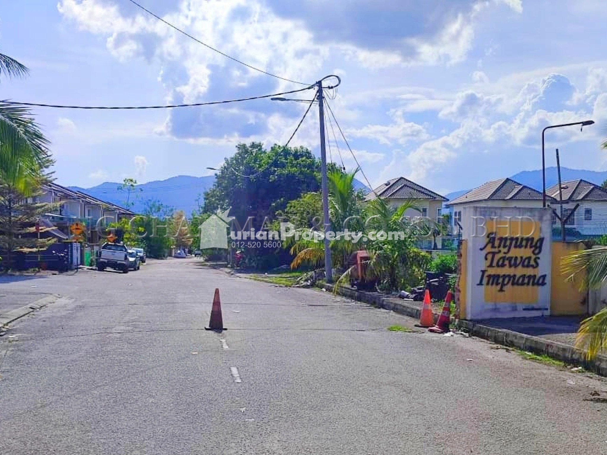 Terrace House For Auction at Tawas Impiana