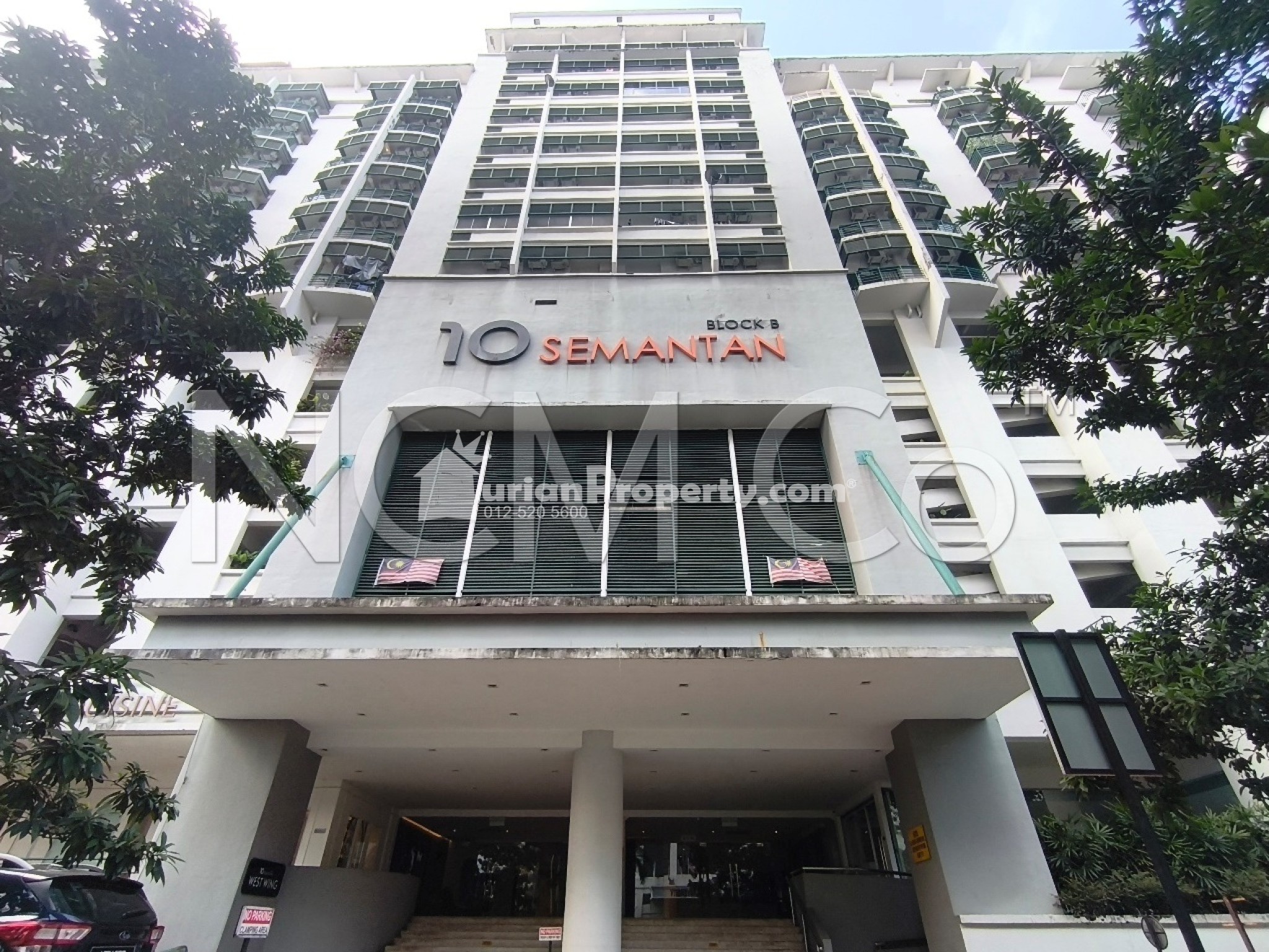 Serviced Residence For Auction at 10 Semantan
