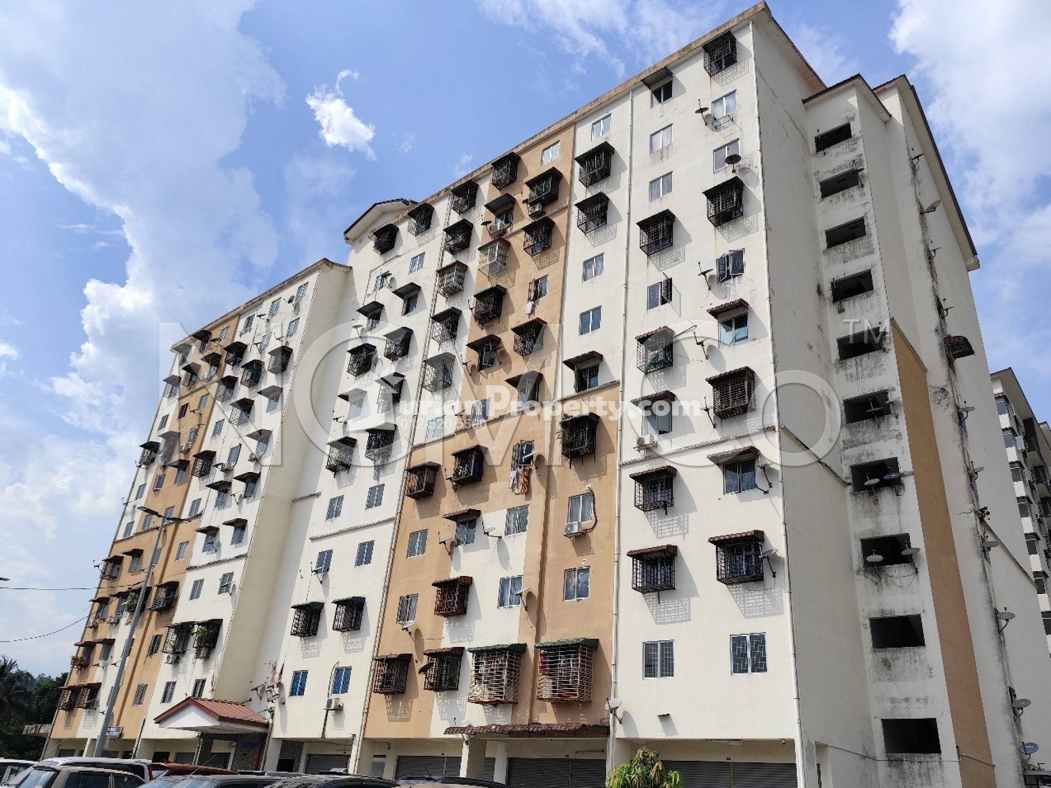 Apartment For Auction at Pangsapuri Permai Gombak