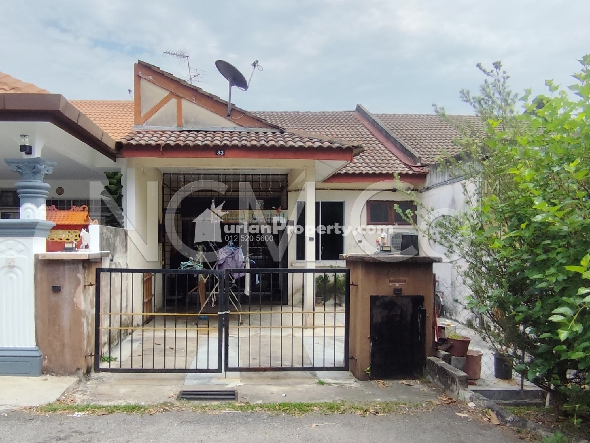 Terrace House For Auction at Desa Beringin