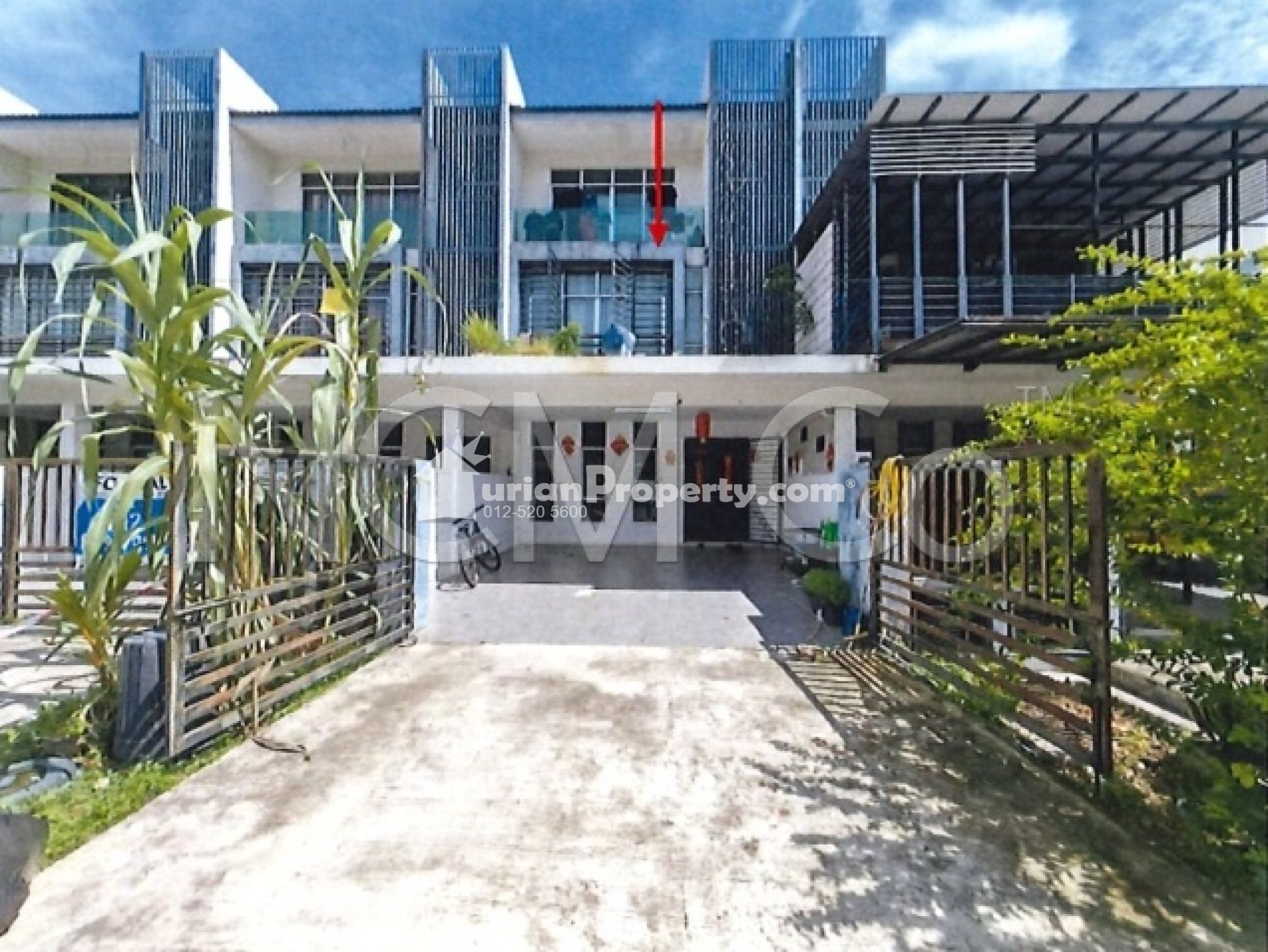 Terrace House For Auction at Bangi Avenue