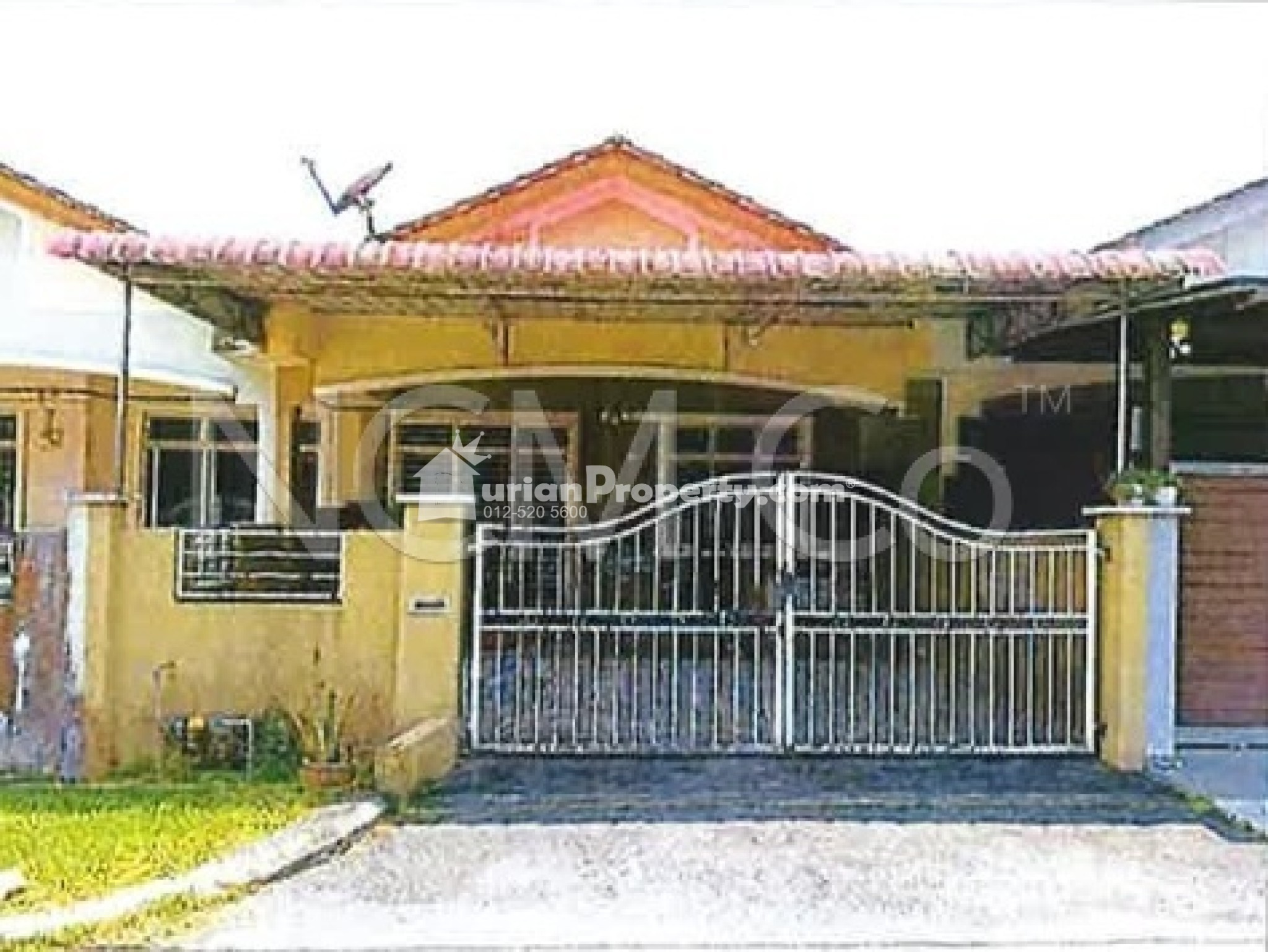 Terrace House For Auction at Taman Saujana Kluang