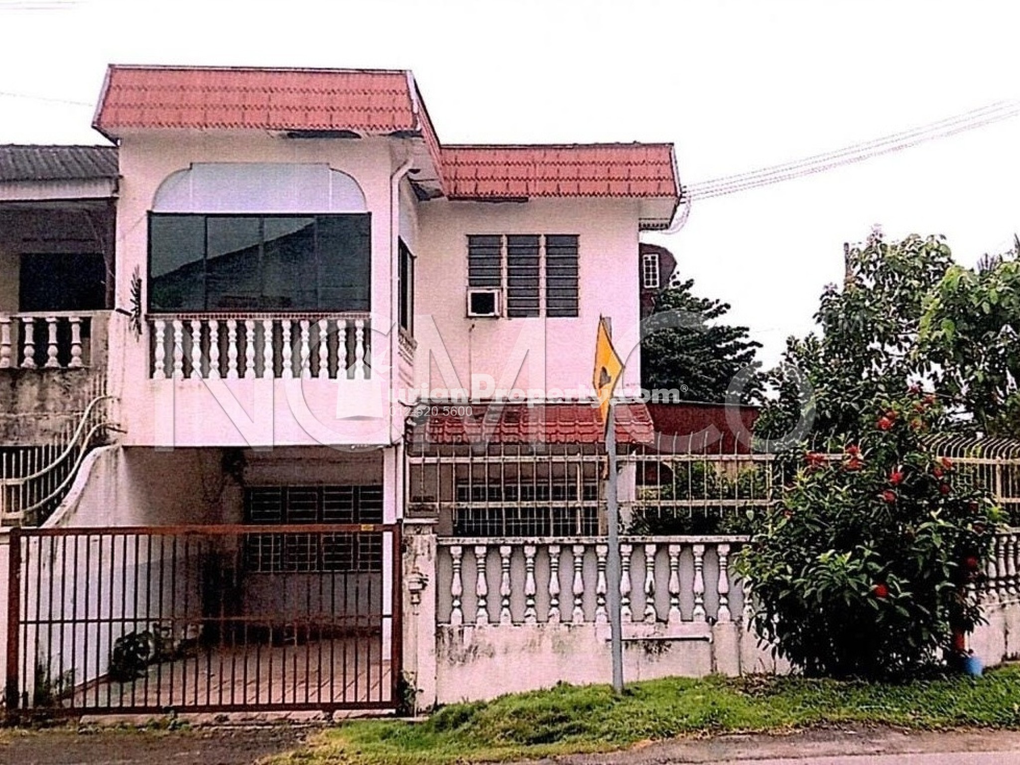 Terrace House For Auction at Taman Sri Tengah