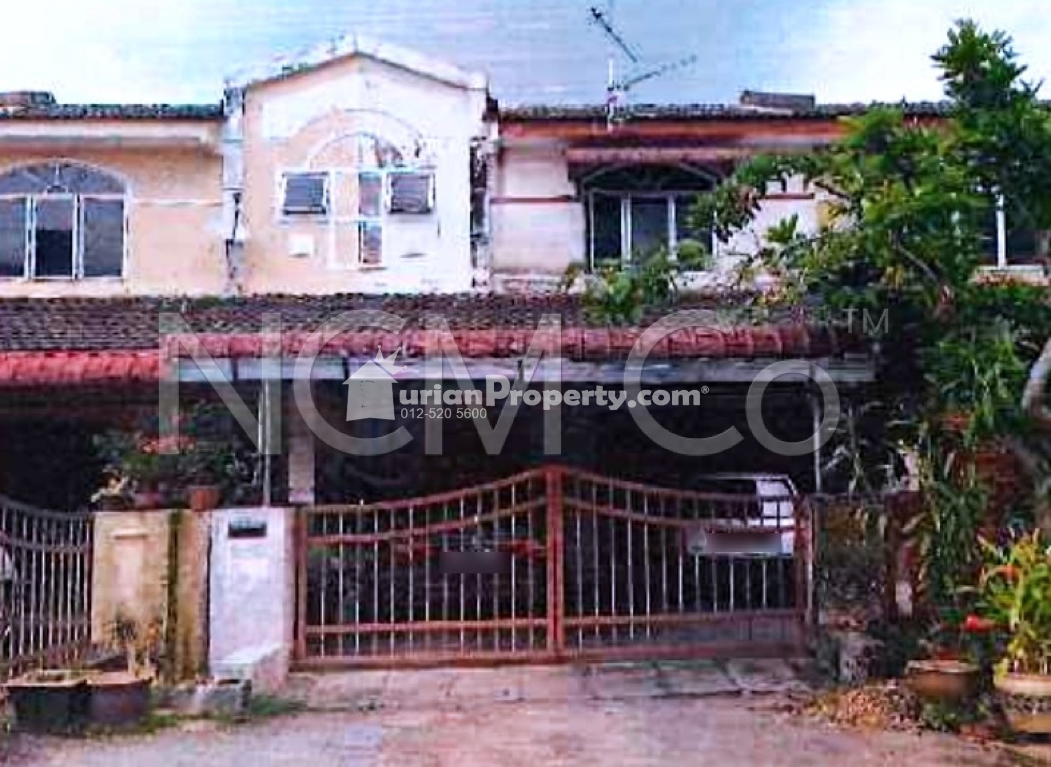 Terrace House For Auction at Taman Meru