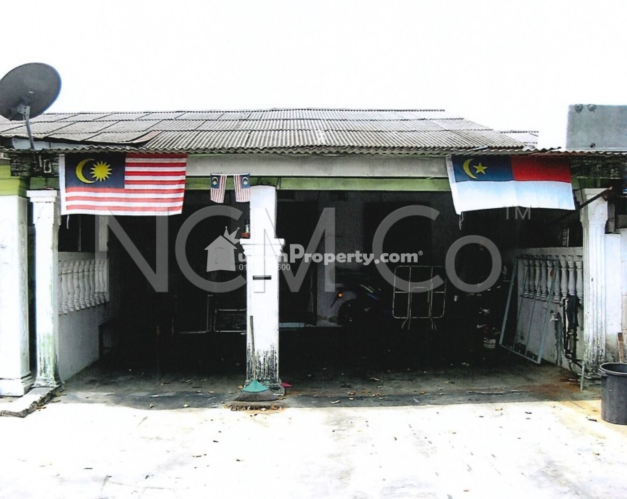 Terrace House For Auction at Taman Tambak Paya Permai