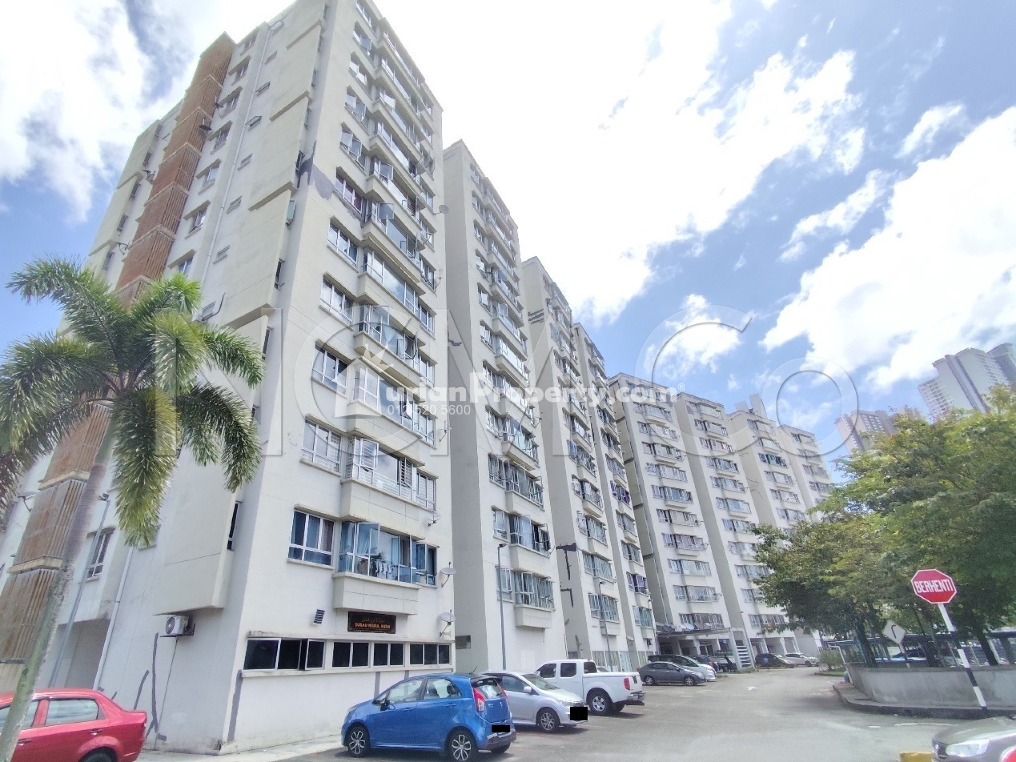 Condo For Auction at Alpha Villa