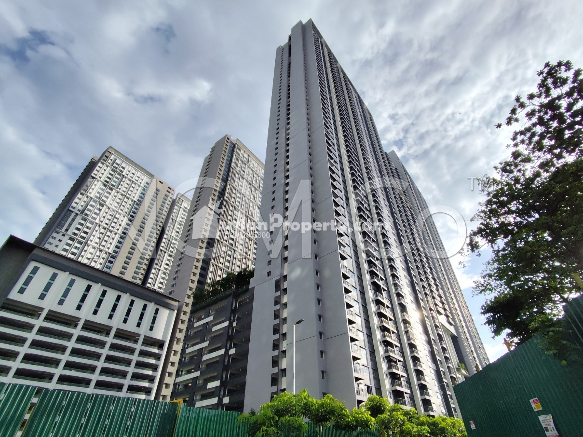 Serviced Residence For Auction at M Arisa