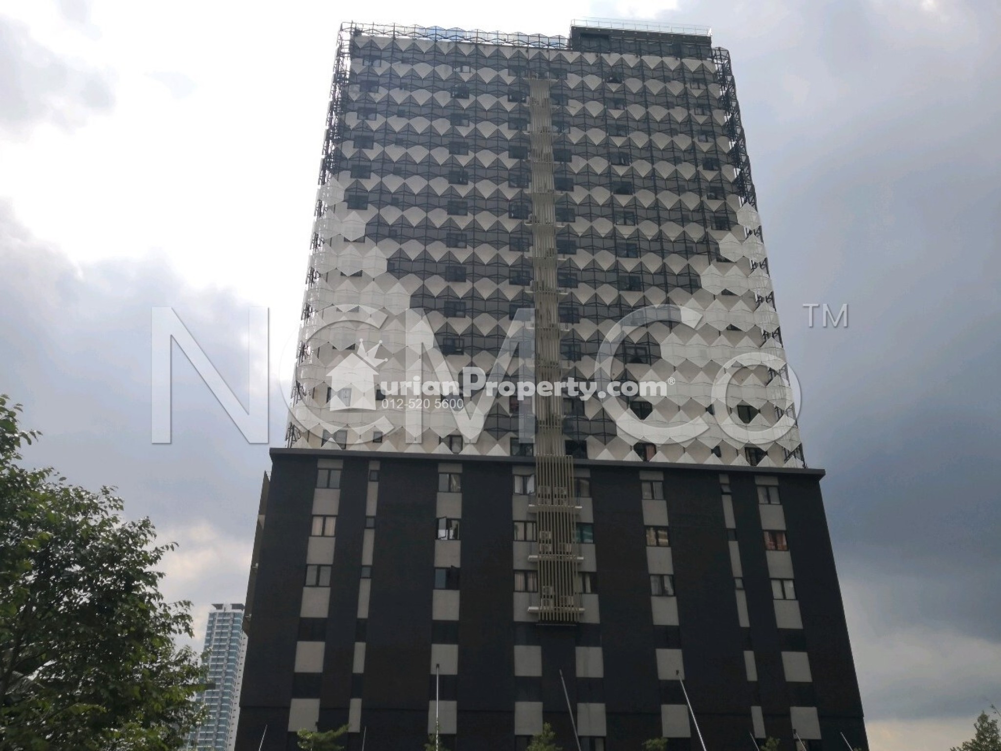 Office For Auction at Avenue D'Vogue