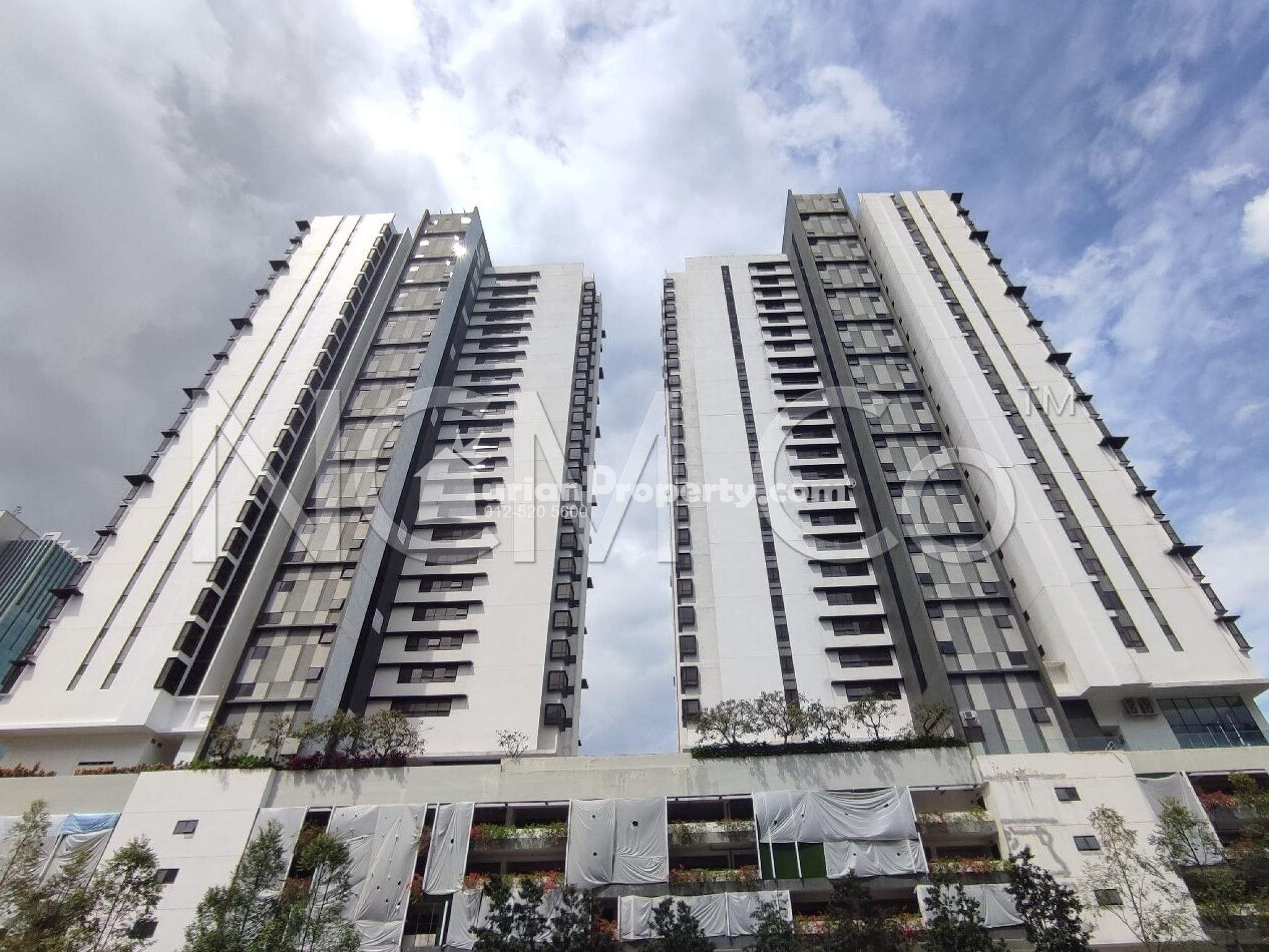 Serviced Residence For Auction at The Horizon Residences