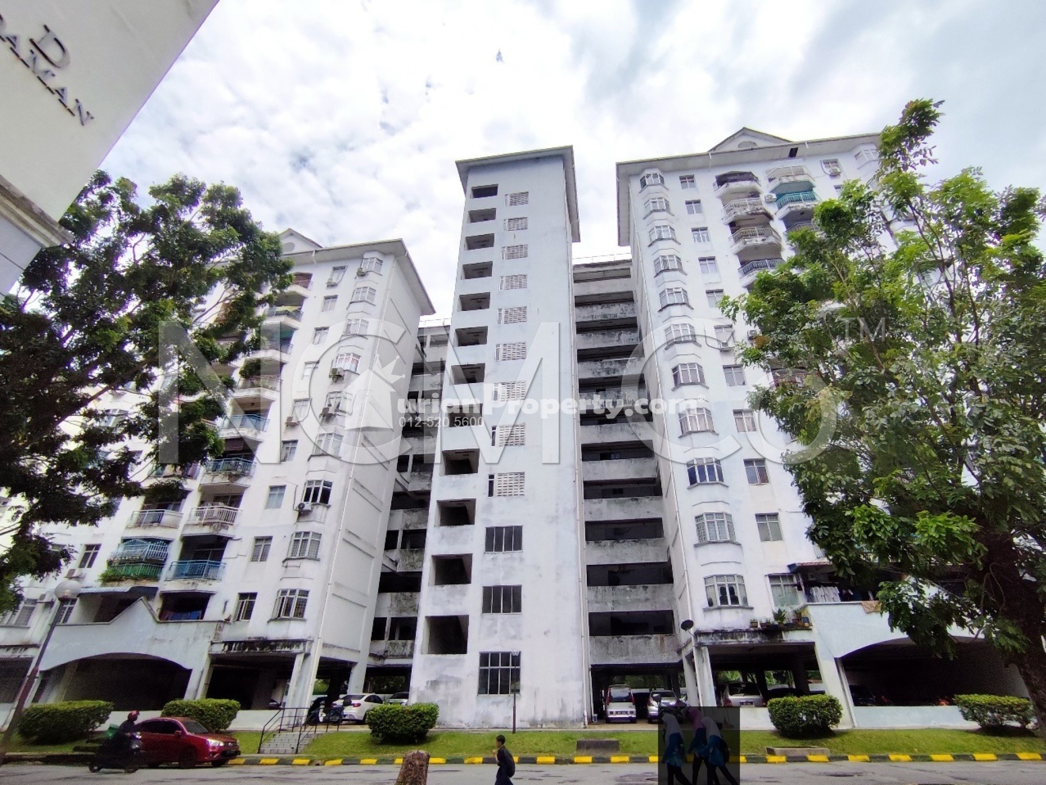 Apartment For Auction at Tasik Heights Apartment