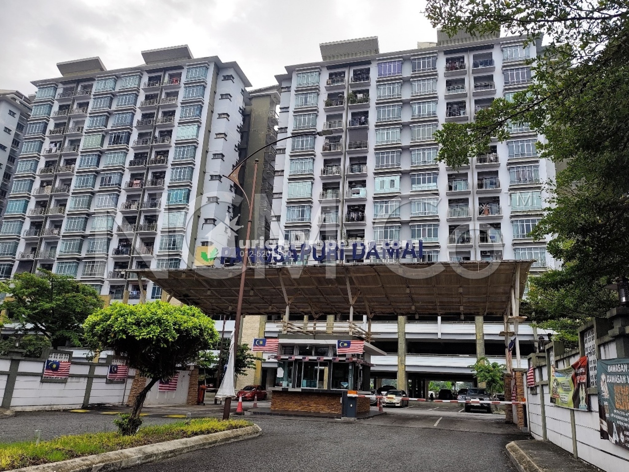 Apartment For Auction at Damai Apartment