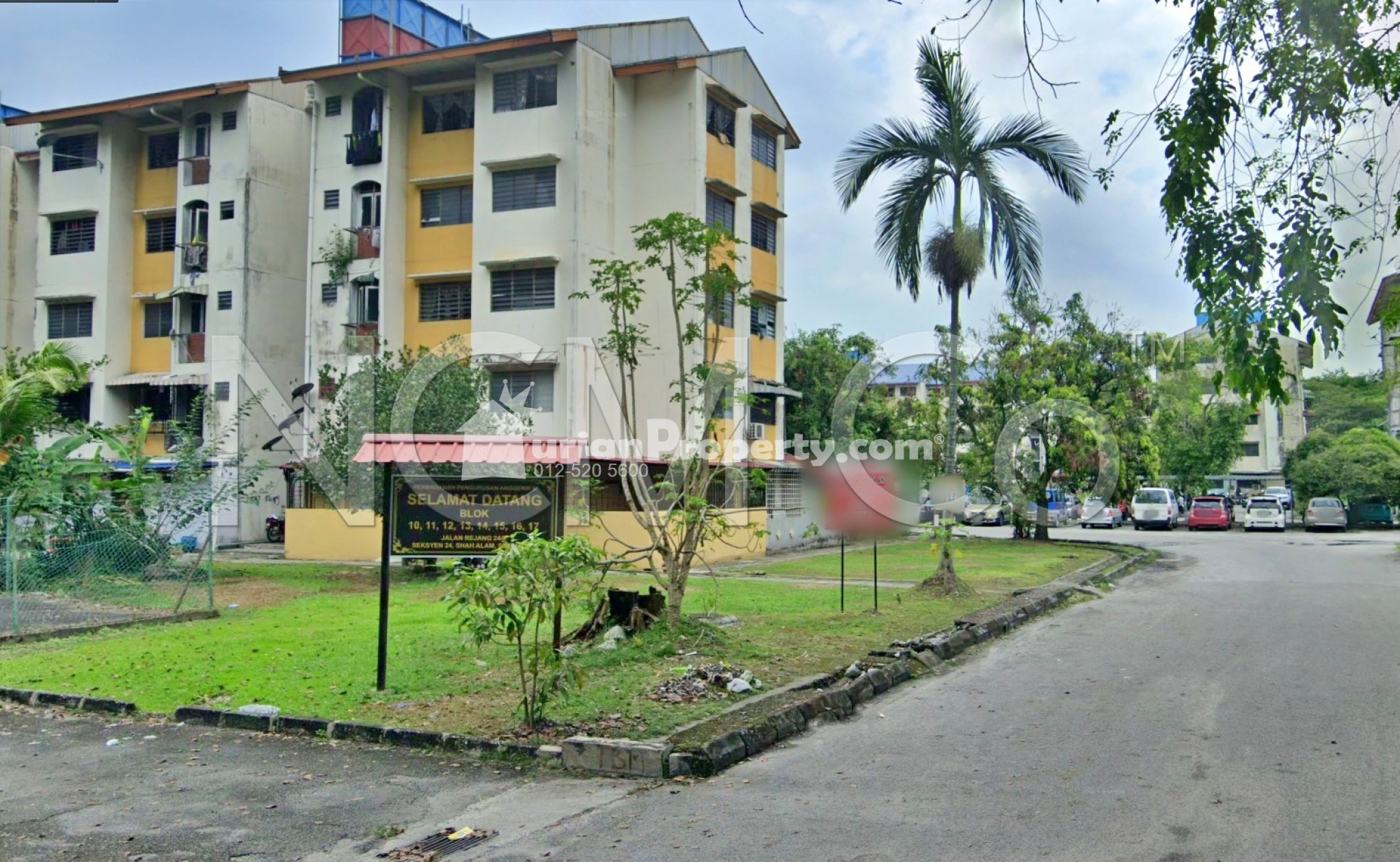 Apartment For Auction at Flat PKNS