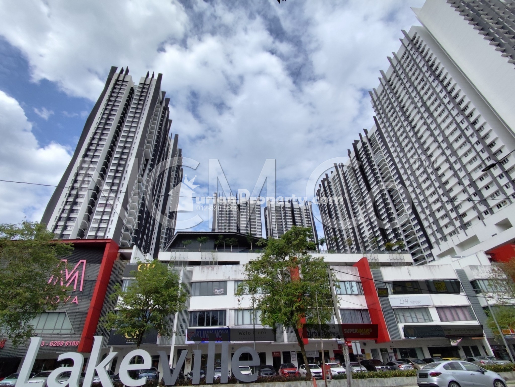Serviced Residence For Auction at Lakeville Residence
