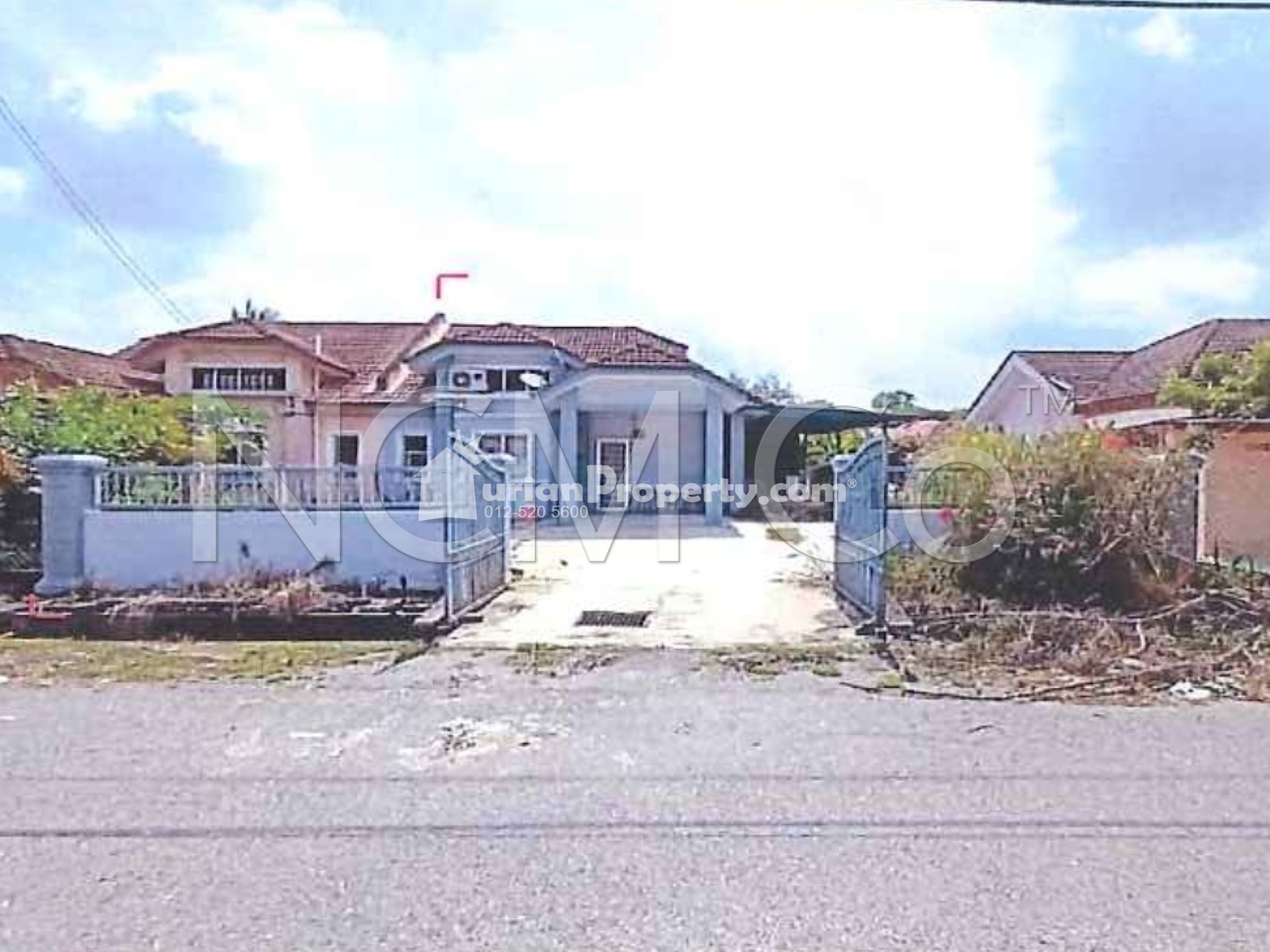 Semi D For Auction at Pantai Sepang Putra