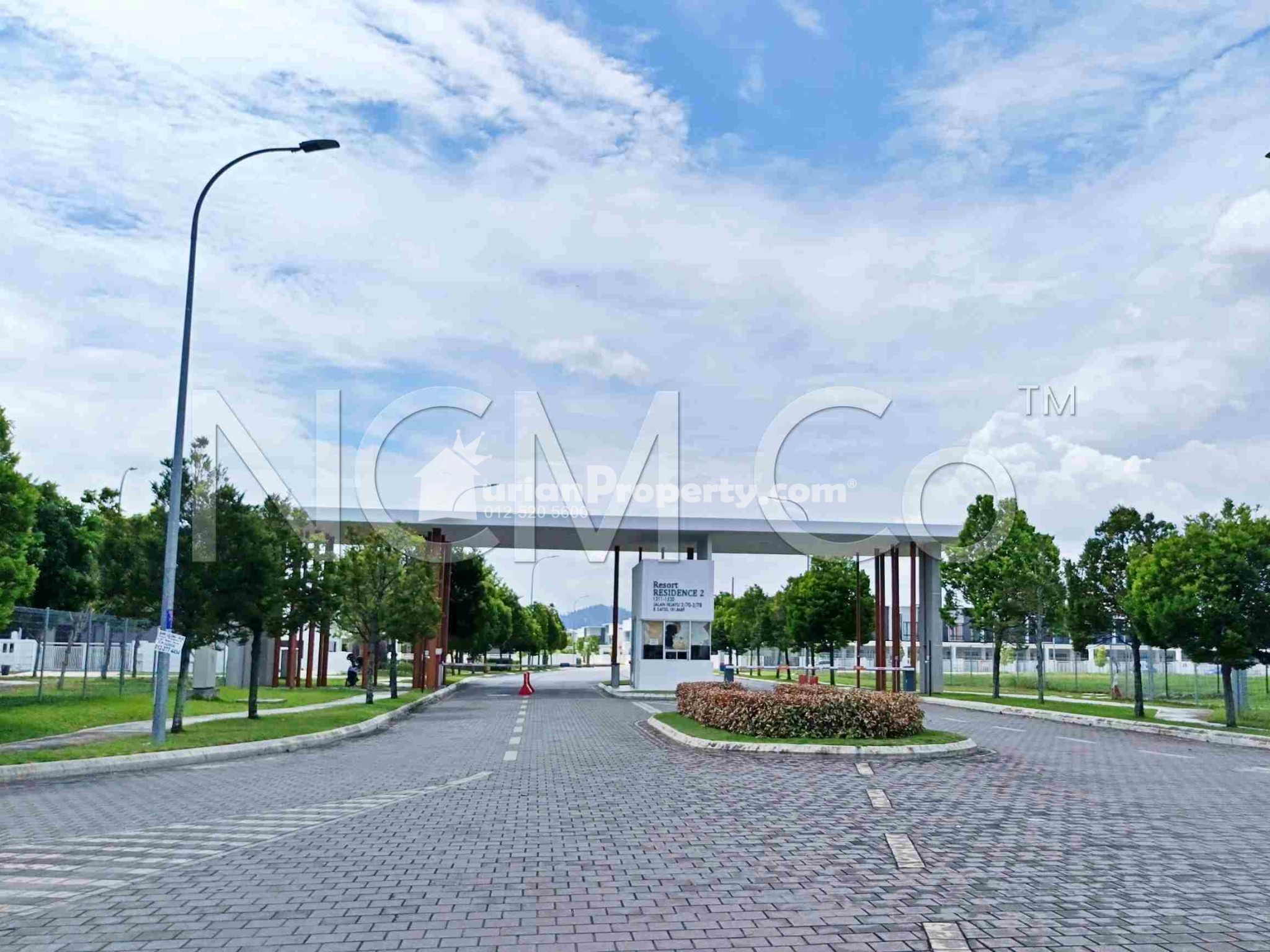 Terrace House For Auction at Hijayu 2