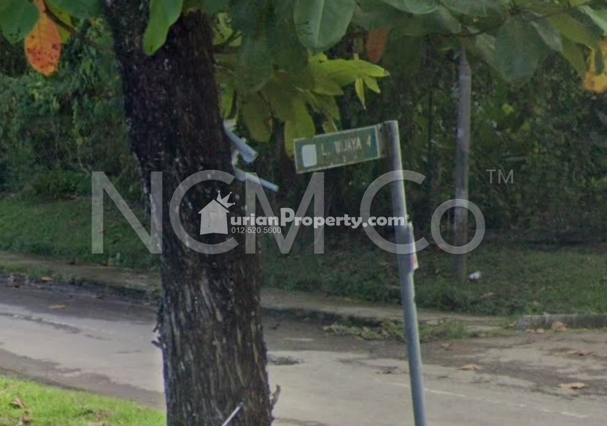 Terrace House For Auction at Taman Wijaya Park
