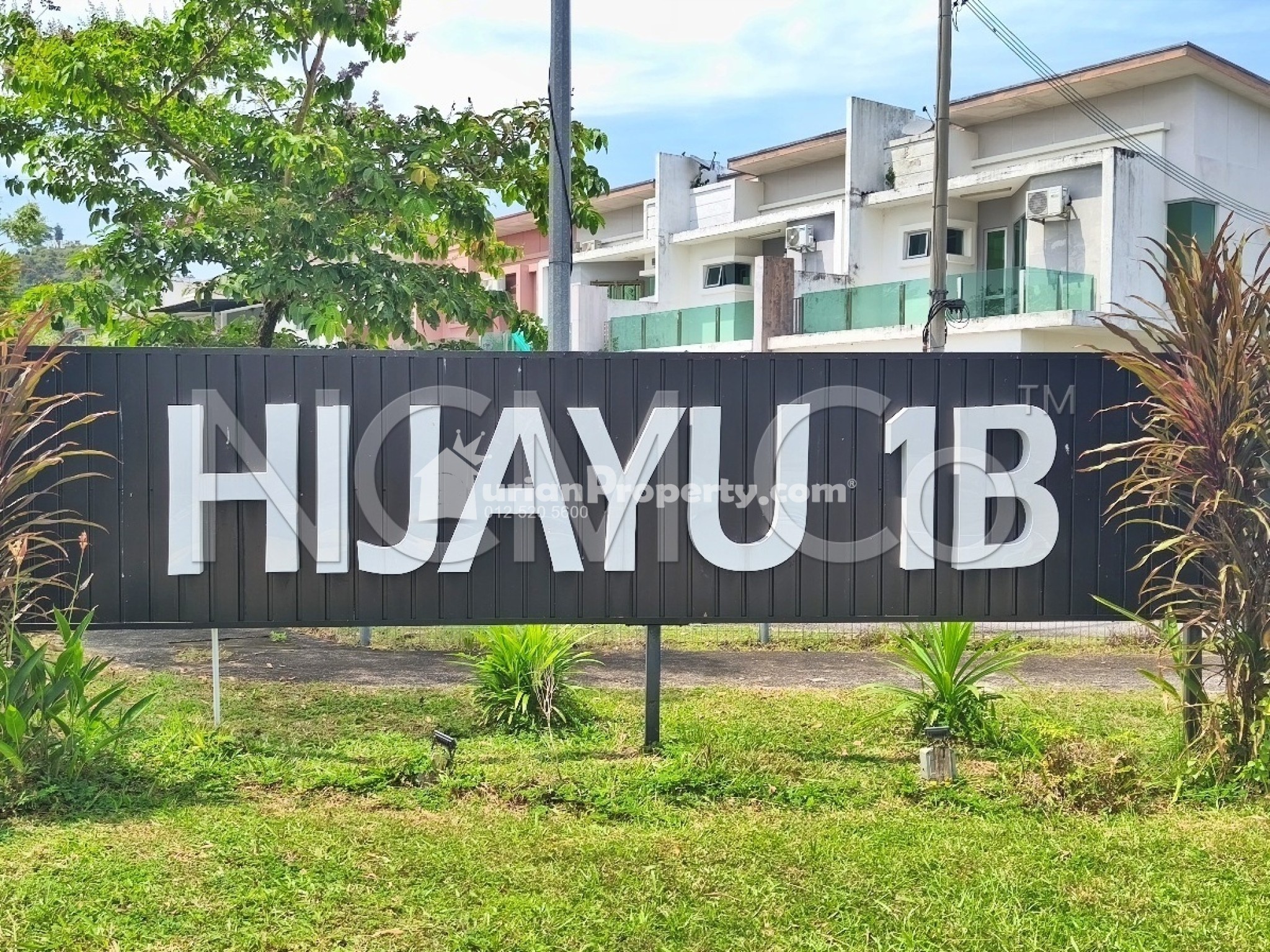 Terrace House For Auction at Hijayu 1