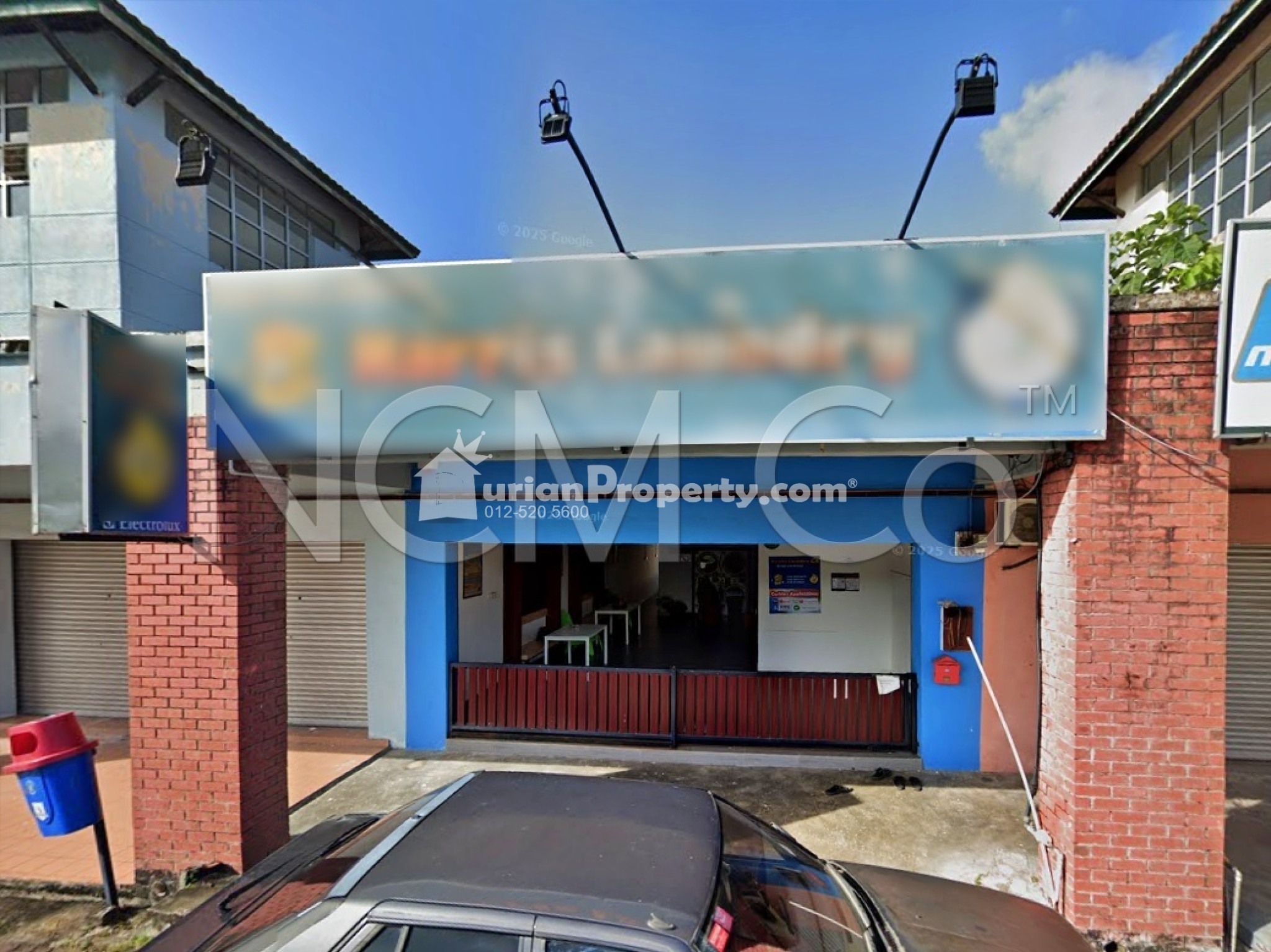 Shop For Auction at Bandar Penawar