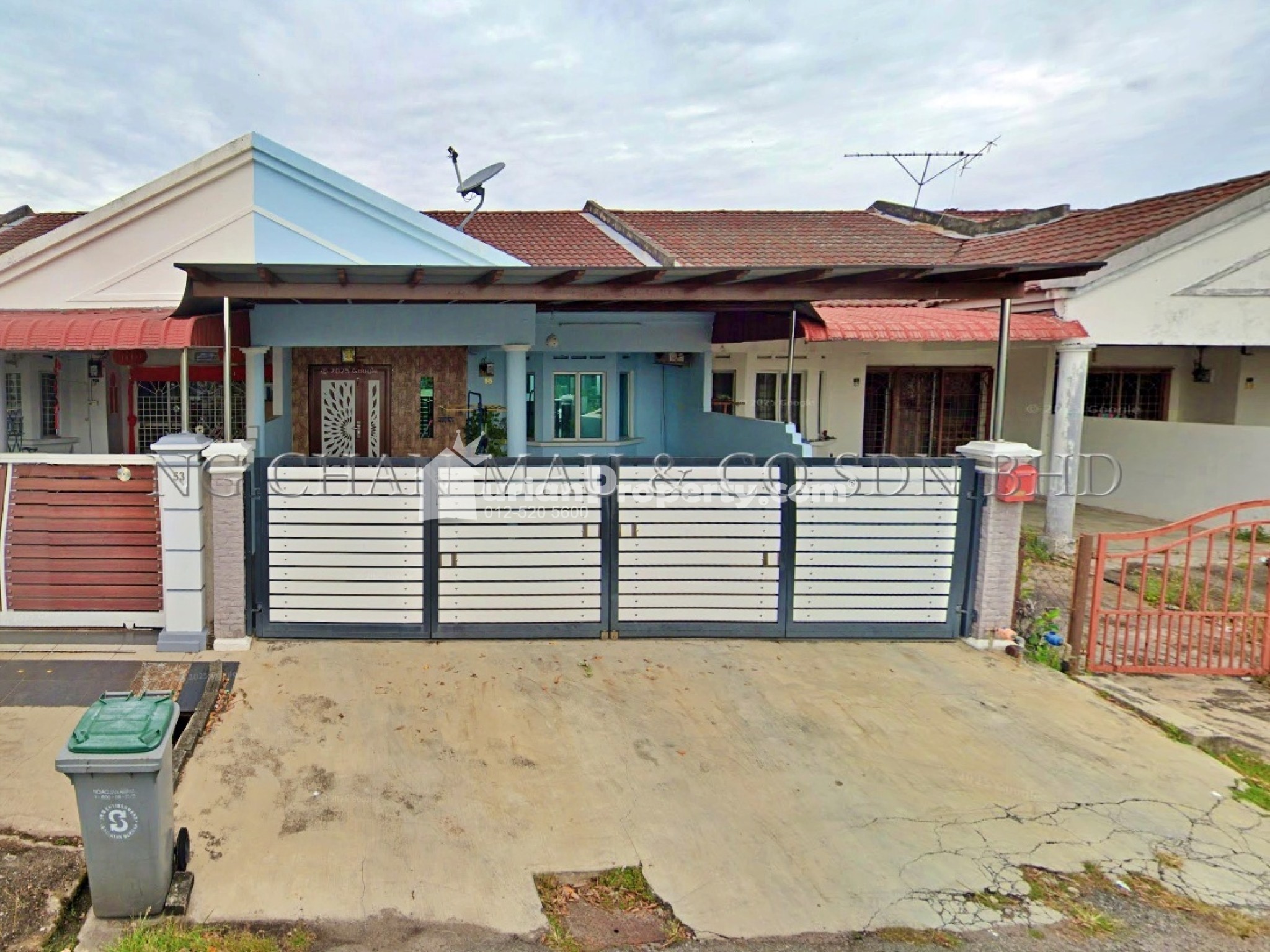 Terrace House For Auction at Taman Merdeka