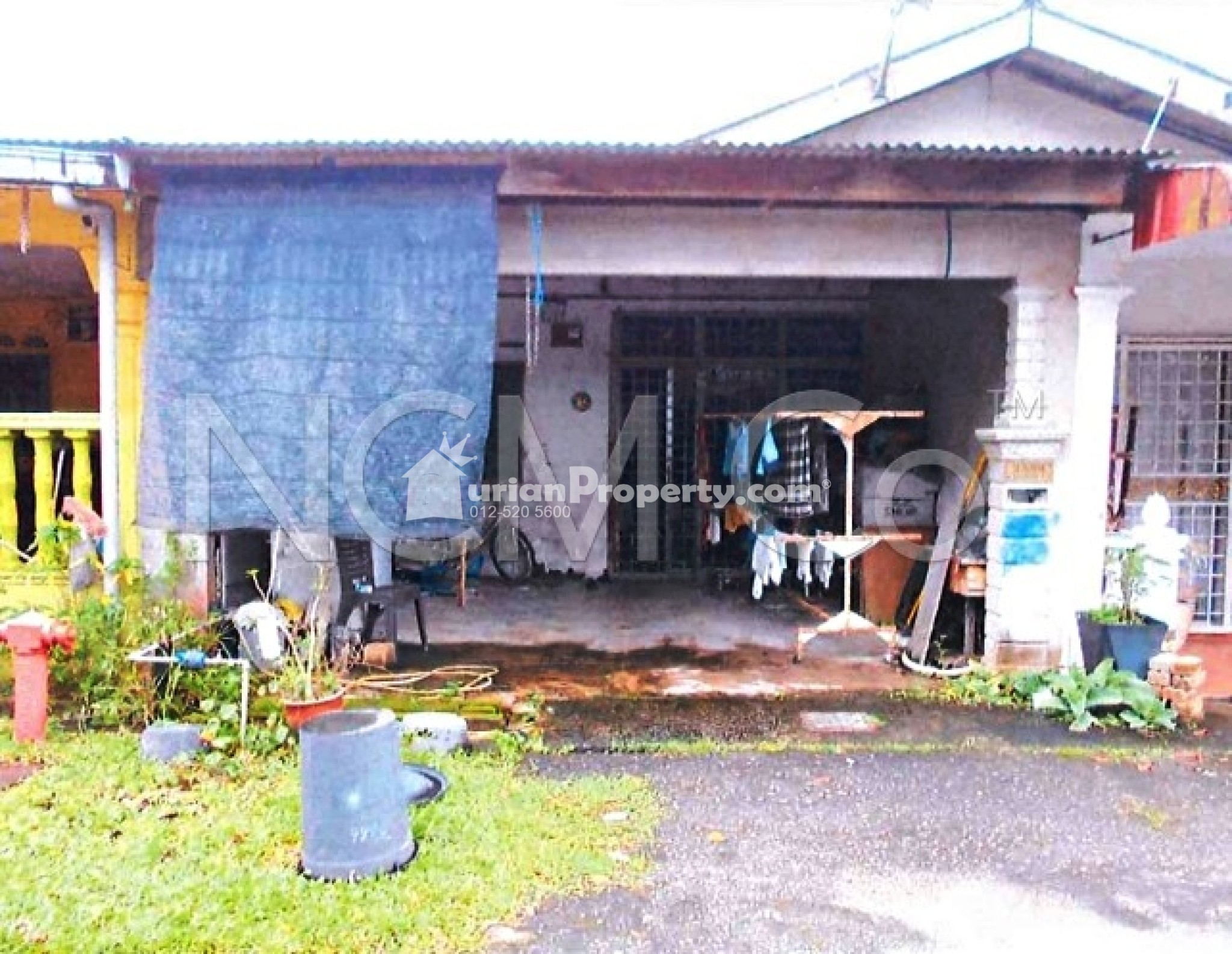 Terrace House For Auction at Taman Semarak