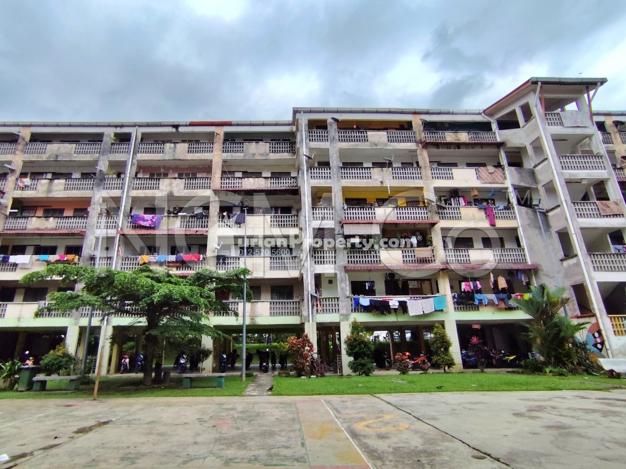 Apartment For Auction at Pangsapuri Melati