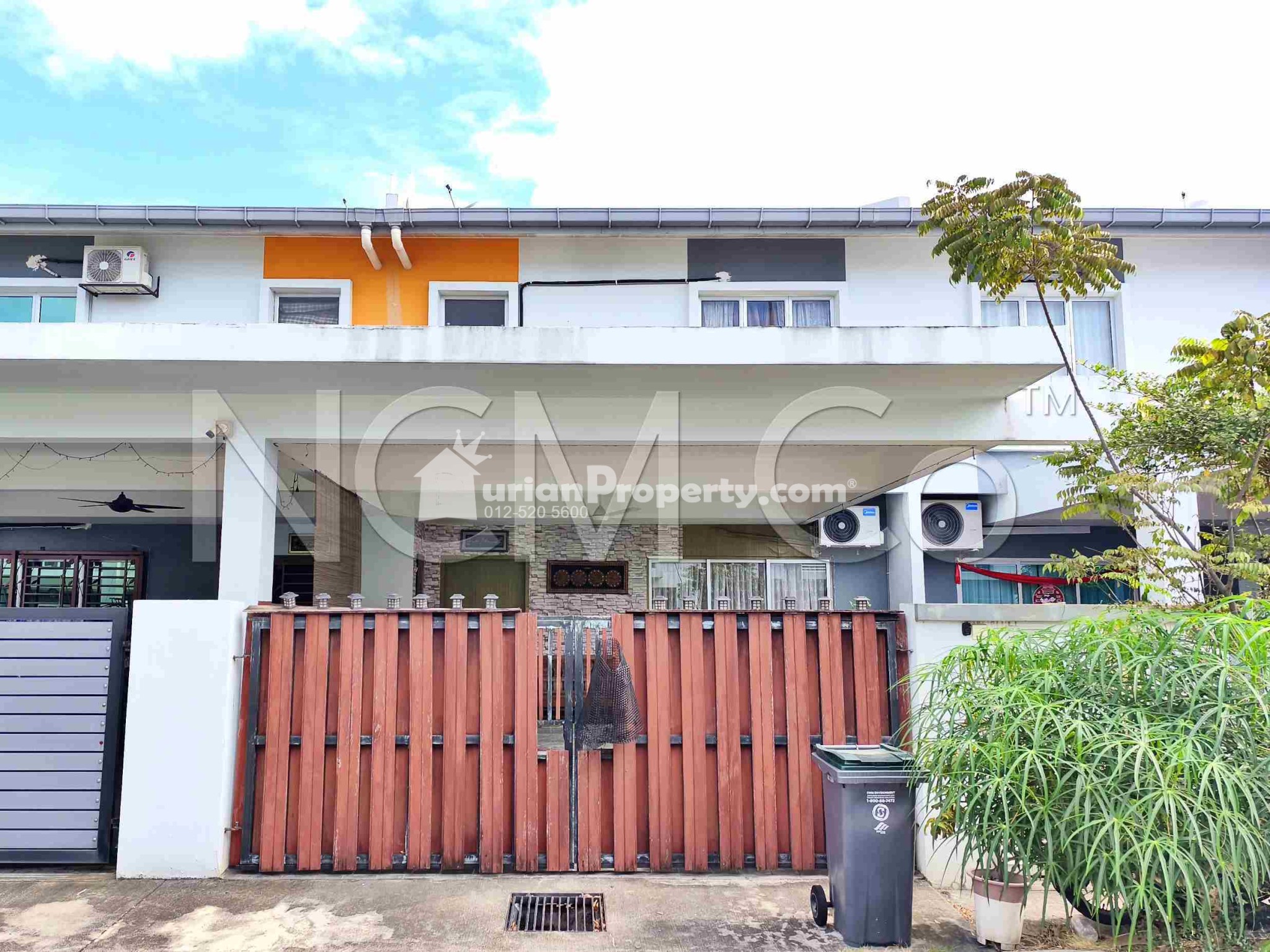 Terrace House For Auction at Taman Tasik Senangin