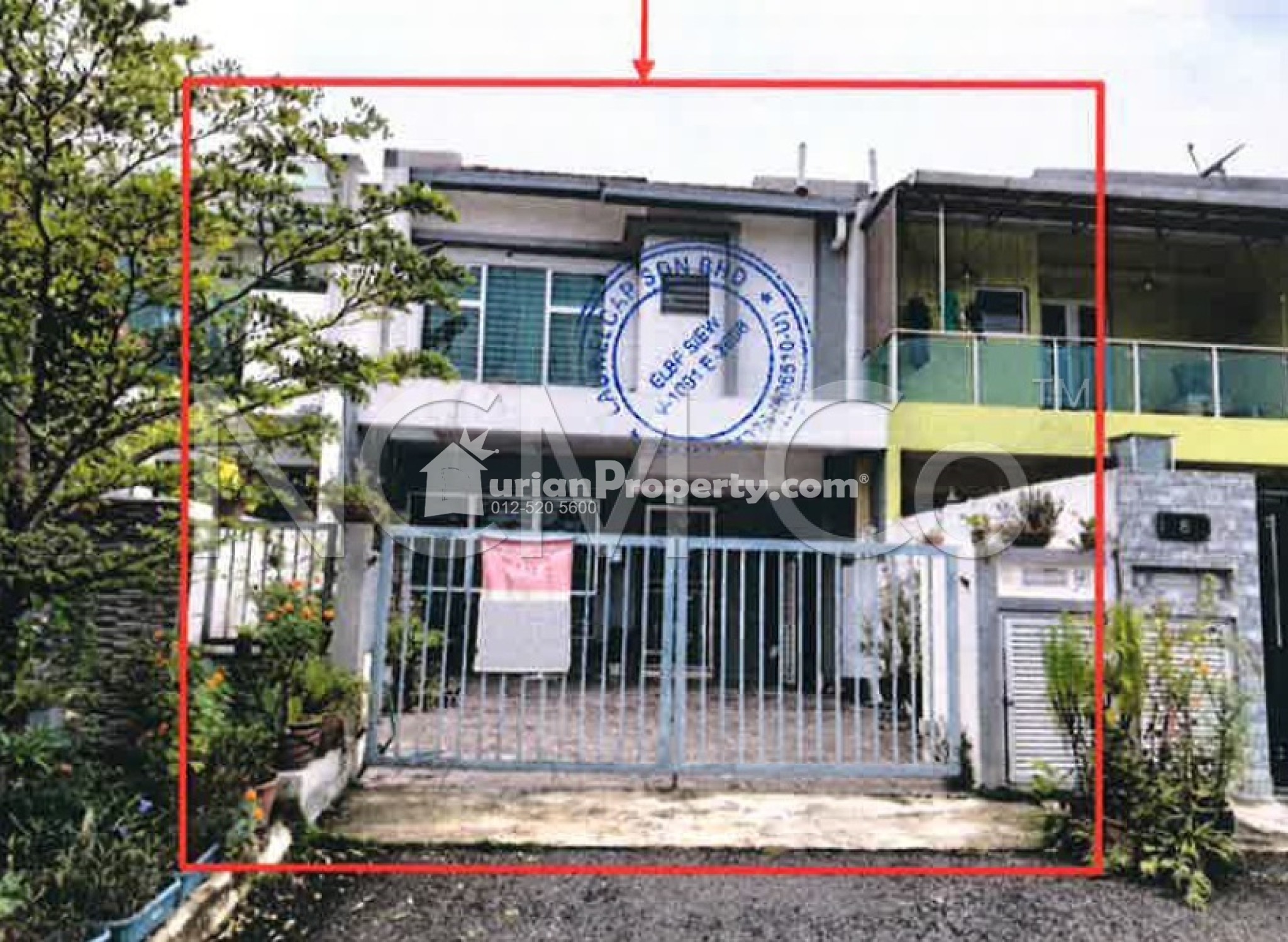 Terrace House For Auction at Hill Park