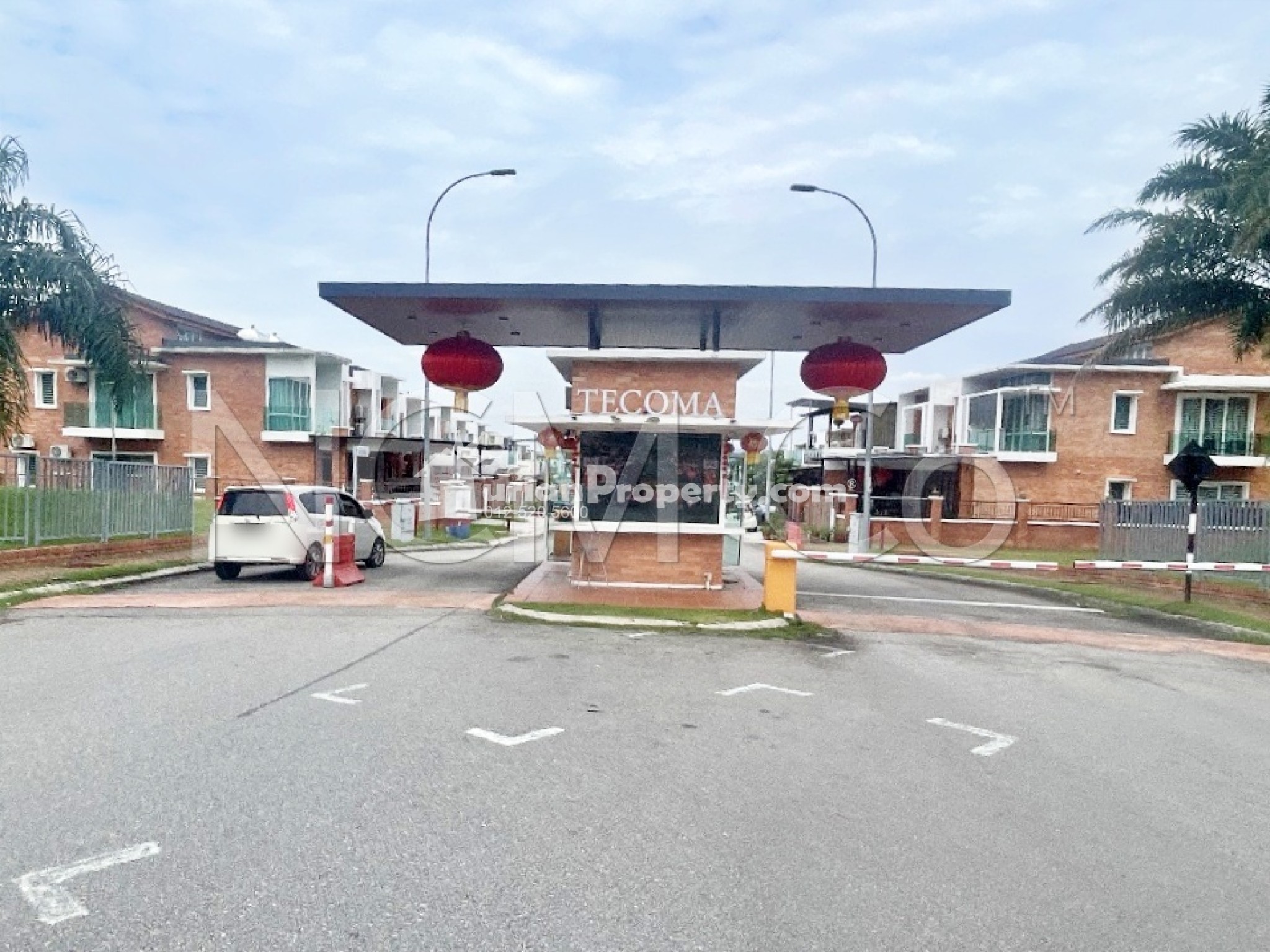 Terrace House For Auction at Goodview Heights