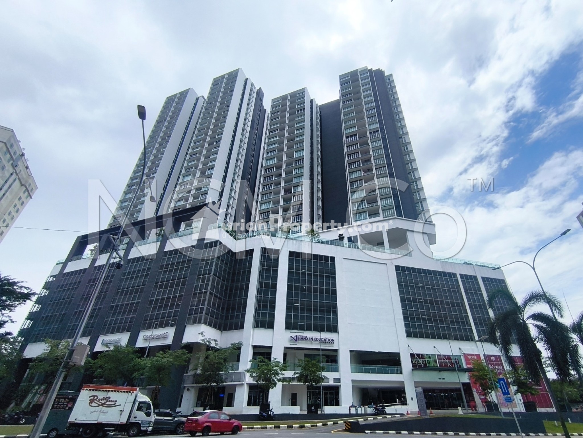 Serviced Residence For Auction at Anggun Lumayan