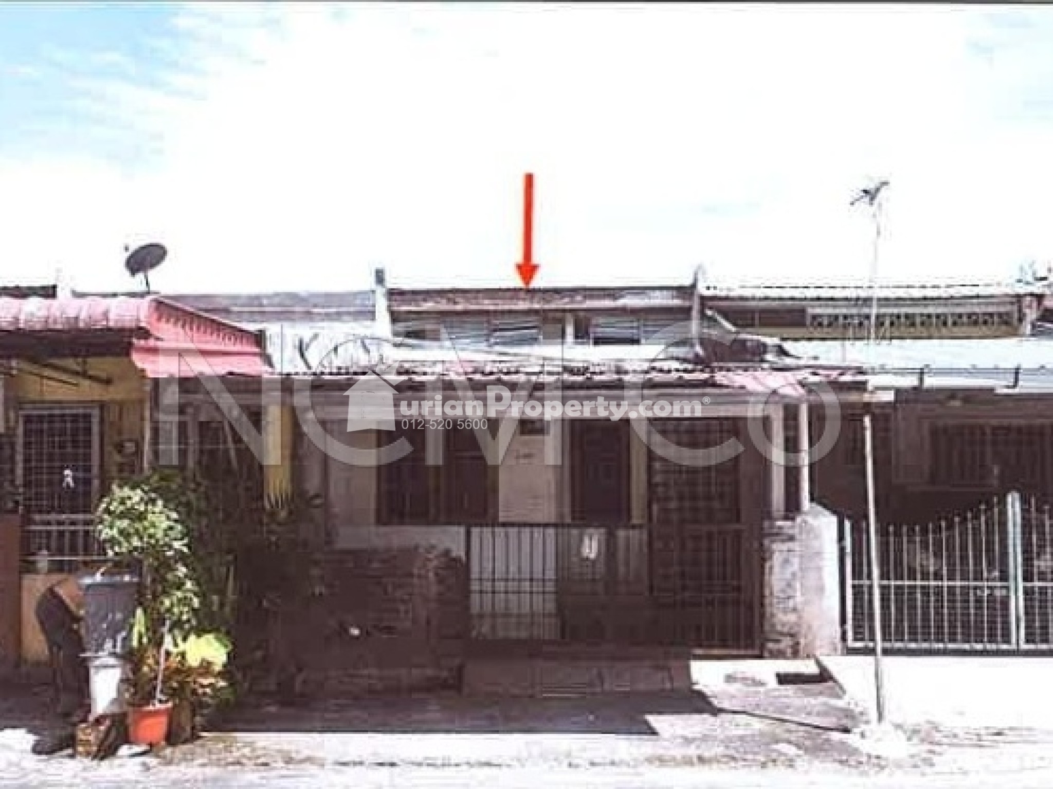 Terrace House For Auction at Taman Ria