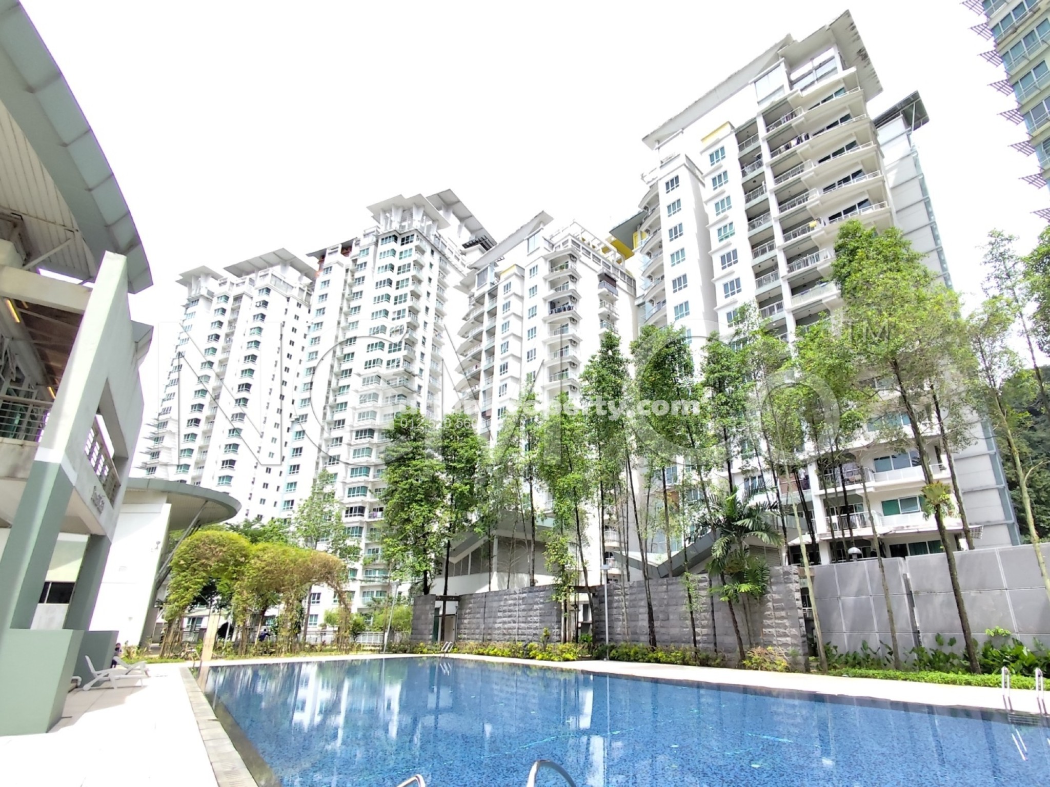 Serviced Residence For Auction at Metropolitan Square
