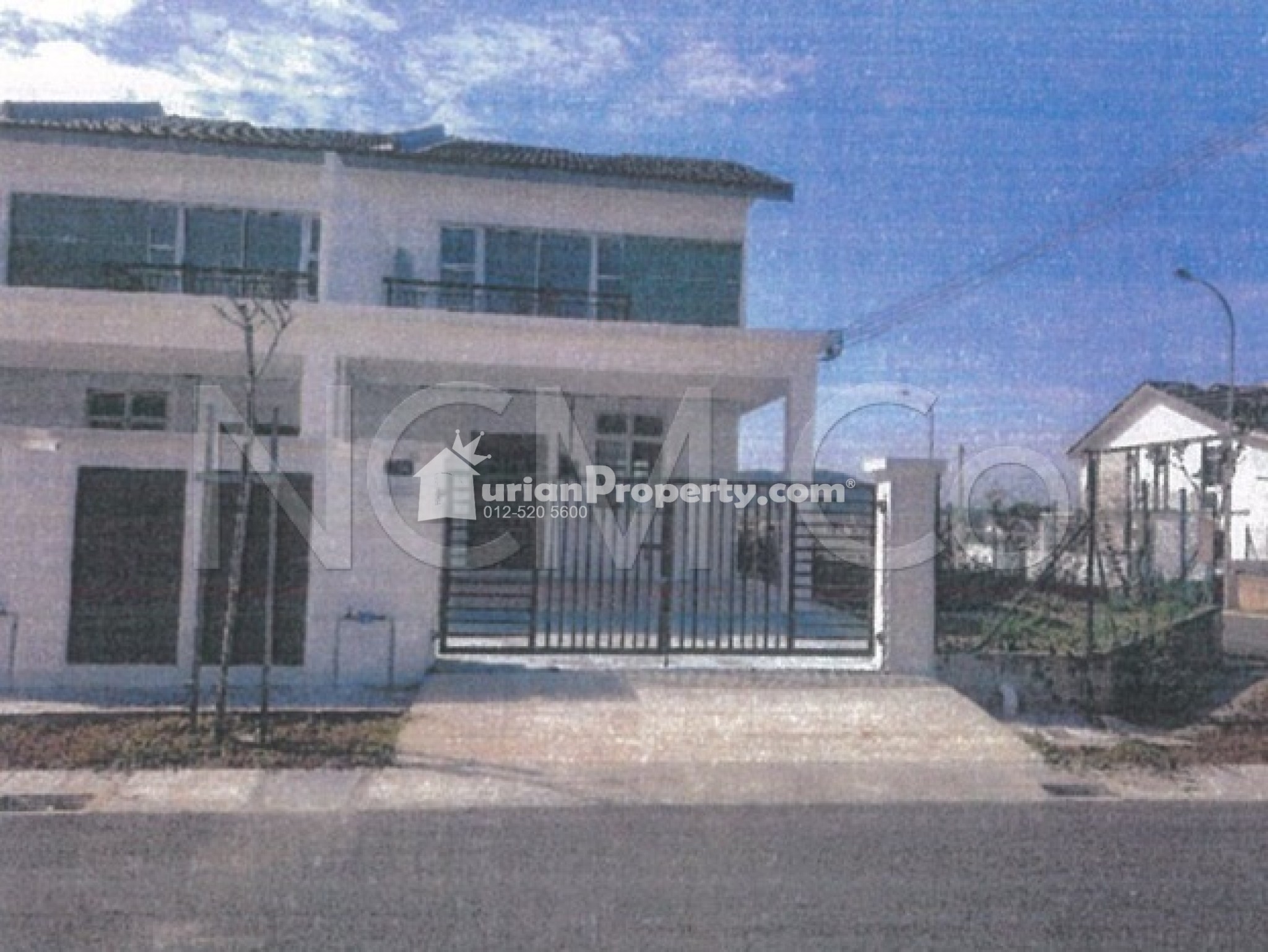 Terrace House For Auction at Taman Lazuli